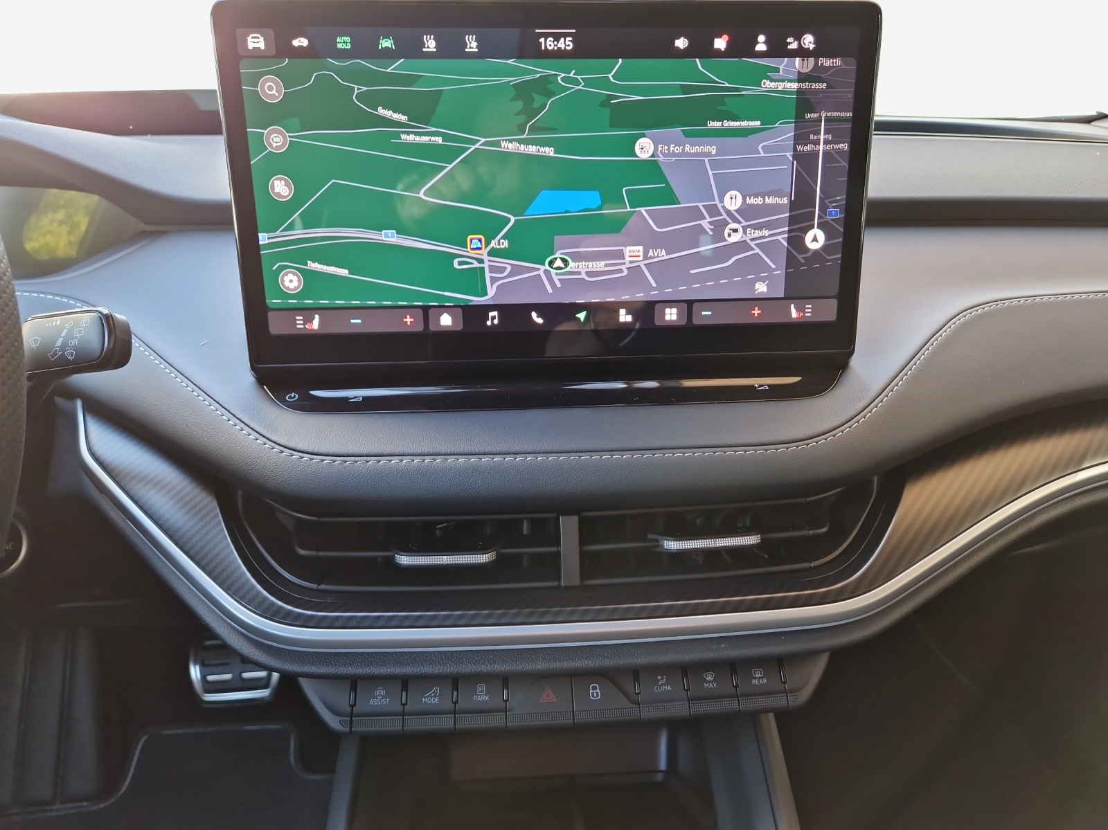 SKODA Enyaq 85x Sportline 4x4-image-6