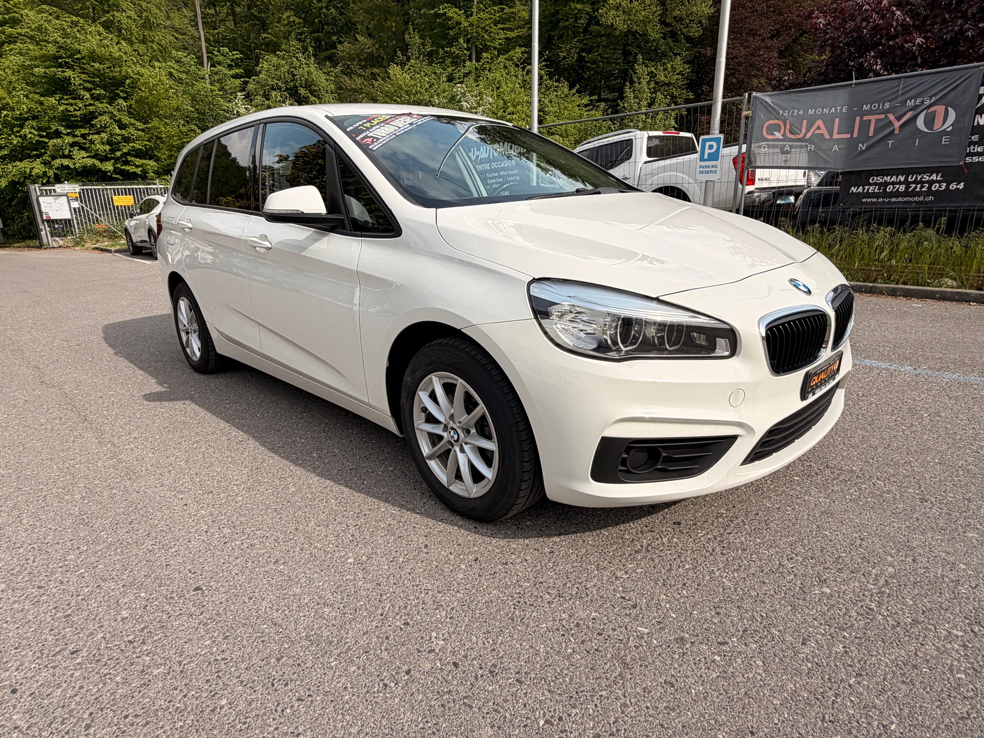 BMW 218d Gran Tourer Luxury Line-image-7