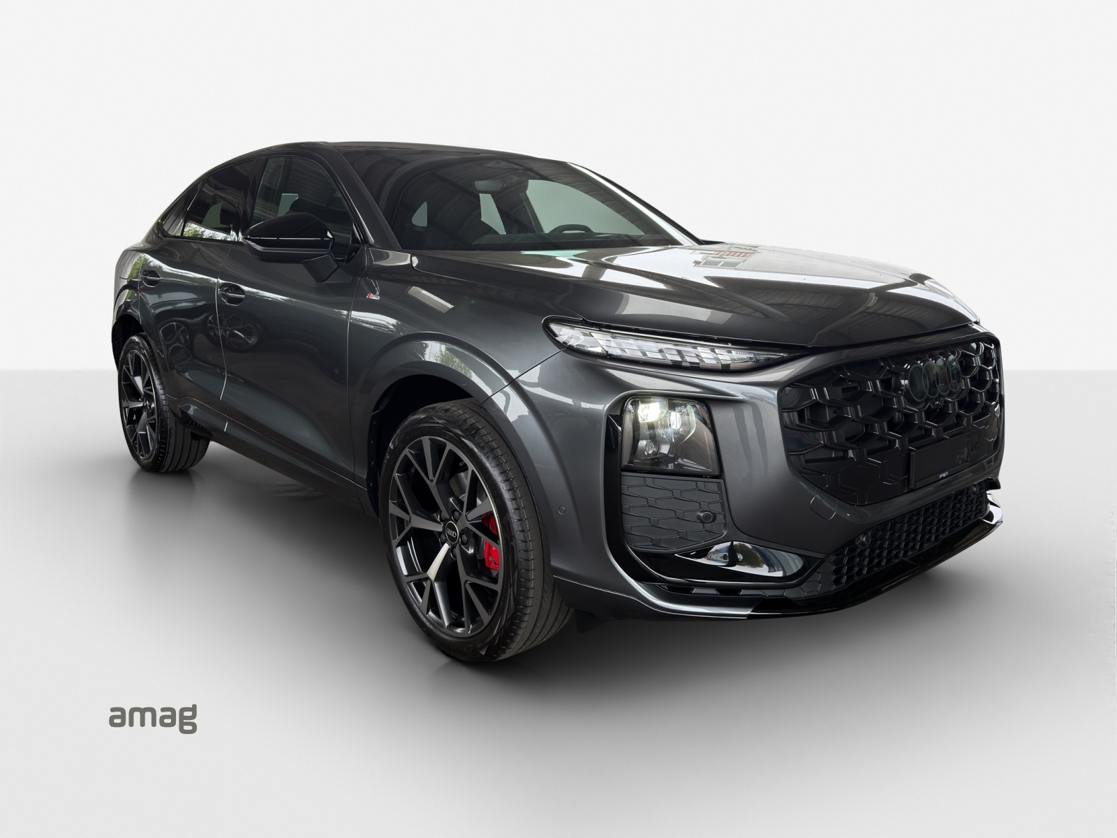 AUDI Q3 Sportback 110 kW TFSI S tronic-image-5