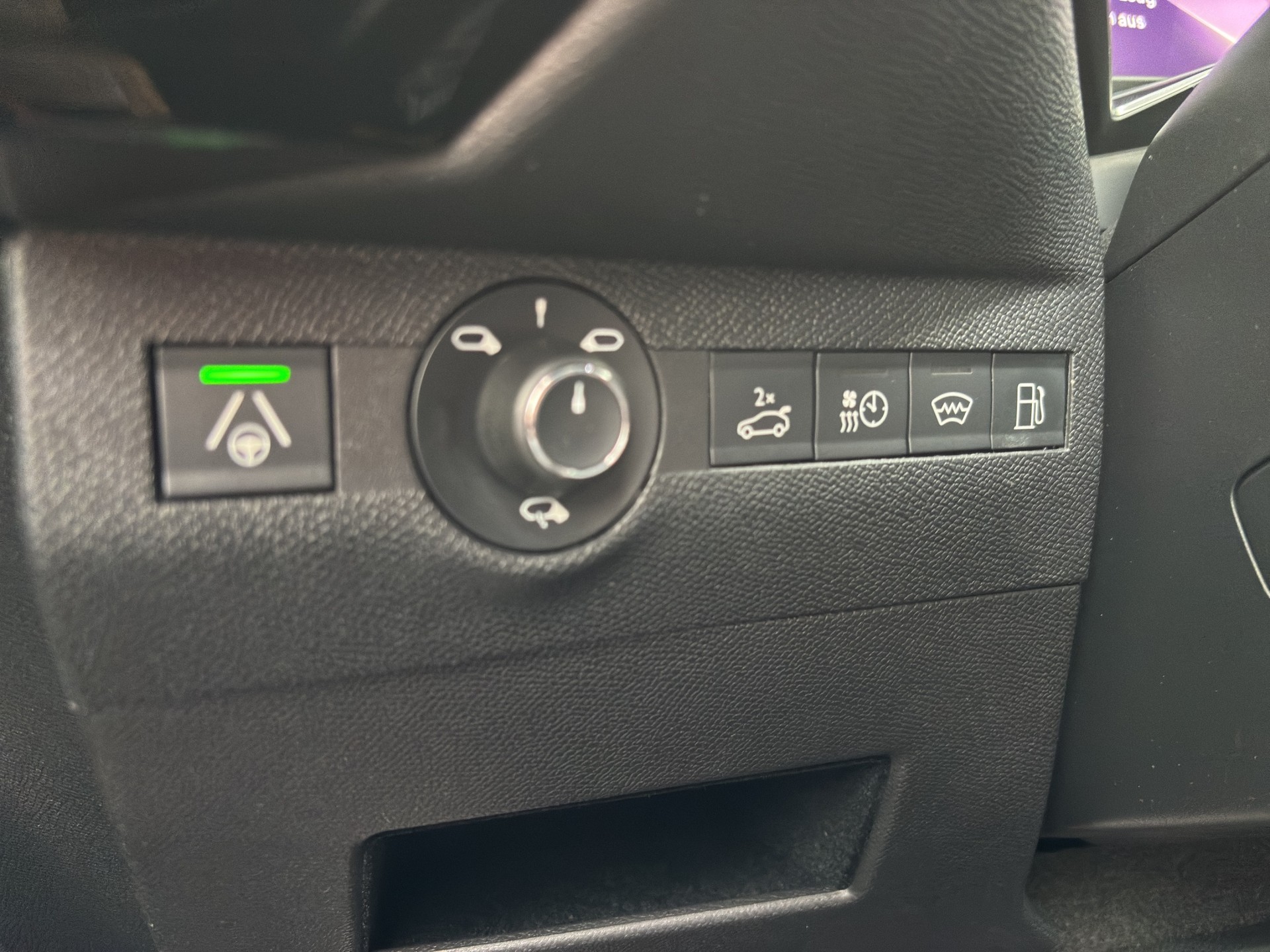 DS AUTOMOBILES DS 7 E-Tense 300 4x4 Ligne Noire-image-11