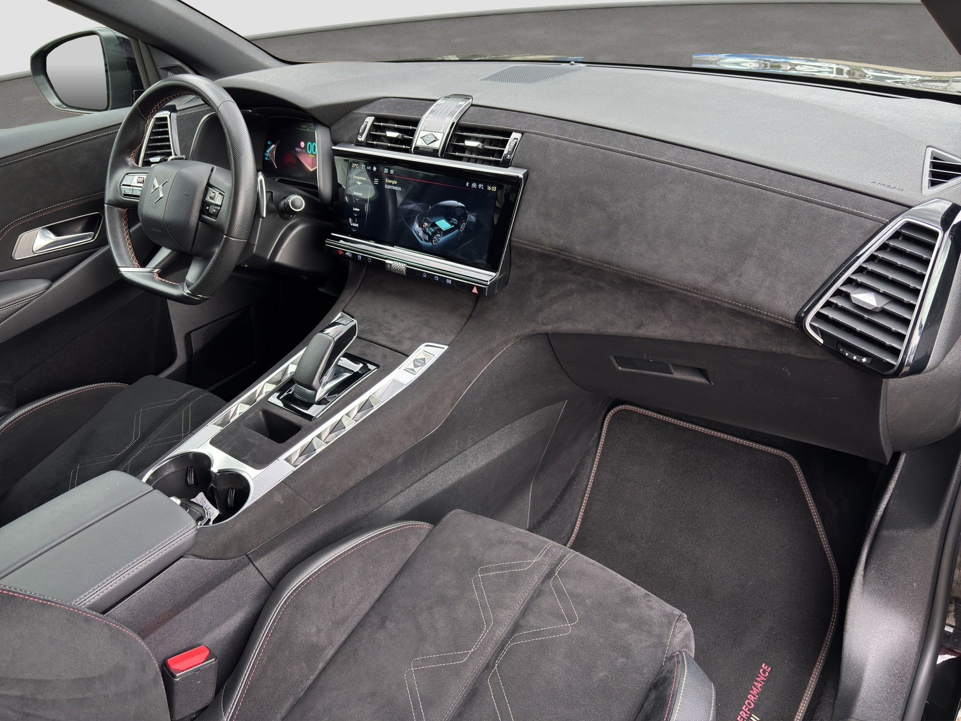 DS AUTOMOBILES DS 7 E-Tense 300 4x4 Ligne Noire-image-13