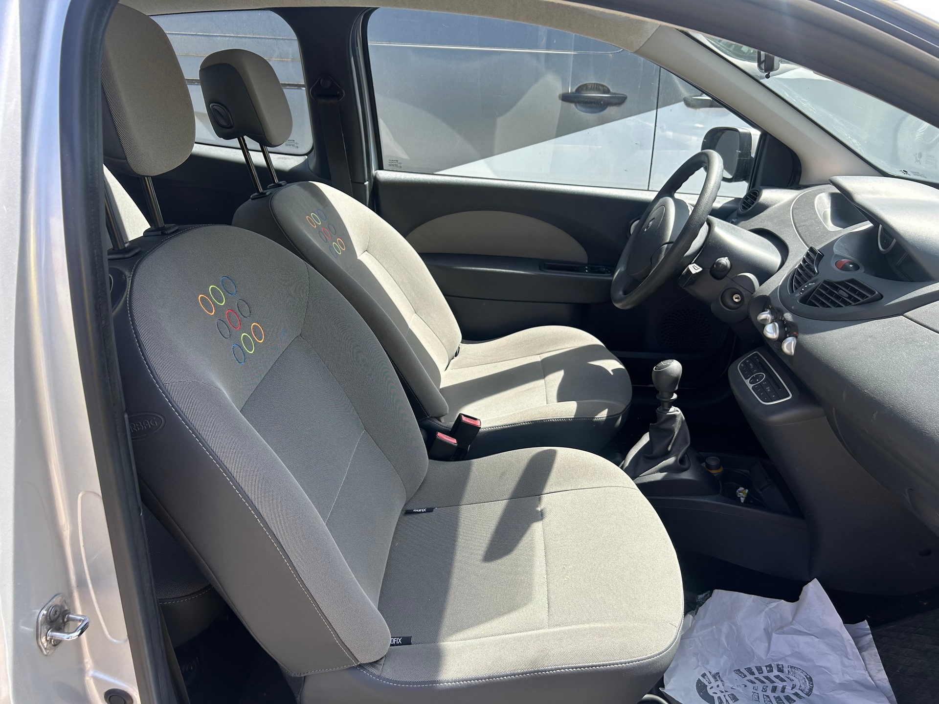 RENAULT Twingo 1.2 16V Expression-image-13