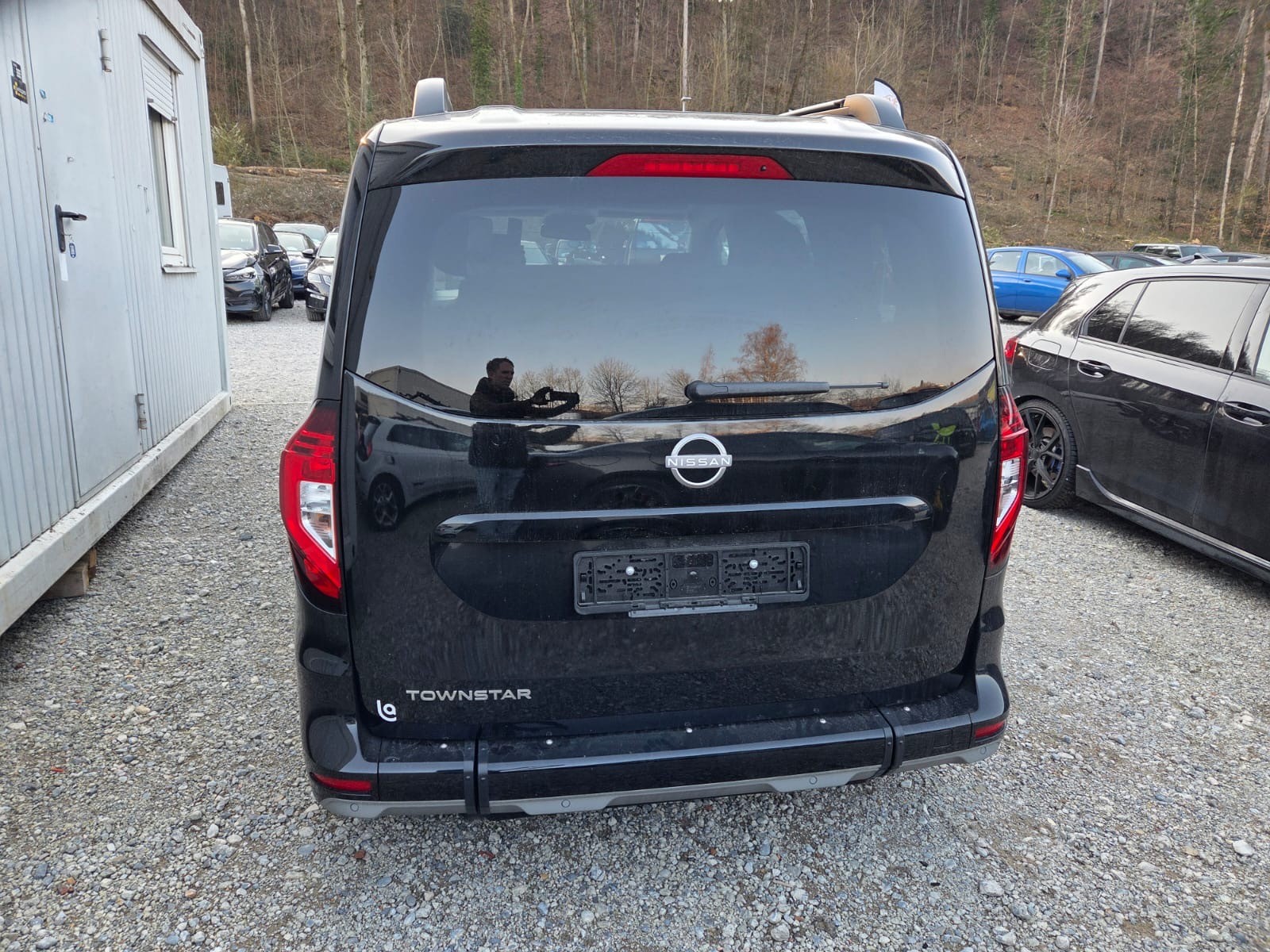 NISSAN Townstar 1.3 DIG-T L1 N-Connecta DCT WARPEL Behinderten-Fahrzeug-image-3