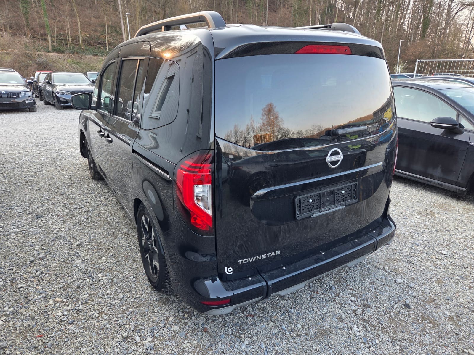NISSAN Townstar 1.3 DIG-T L1 N-Connecta DCT WARPEL Behinderten-Fahrzeug-image-4