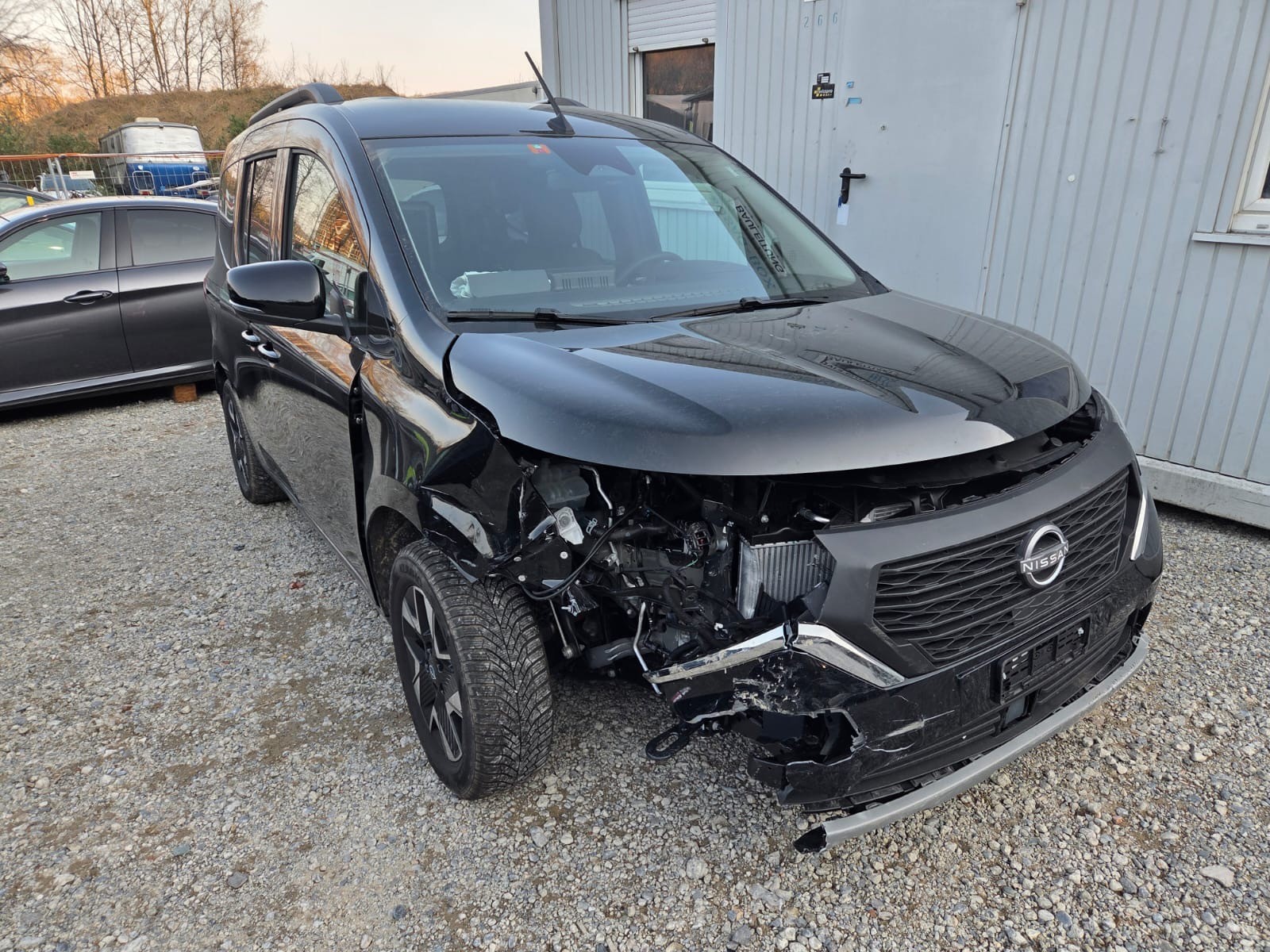 NISSAN Townstar 1.3 DIG-T L1 N-Connecta DCT WARPEL Behinderten-Fahrzeug-image-1