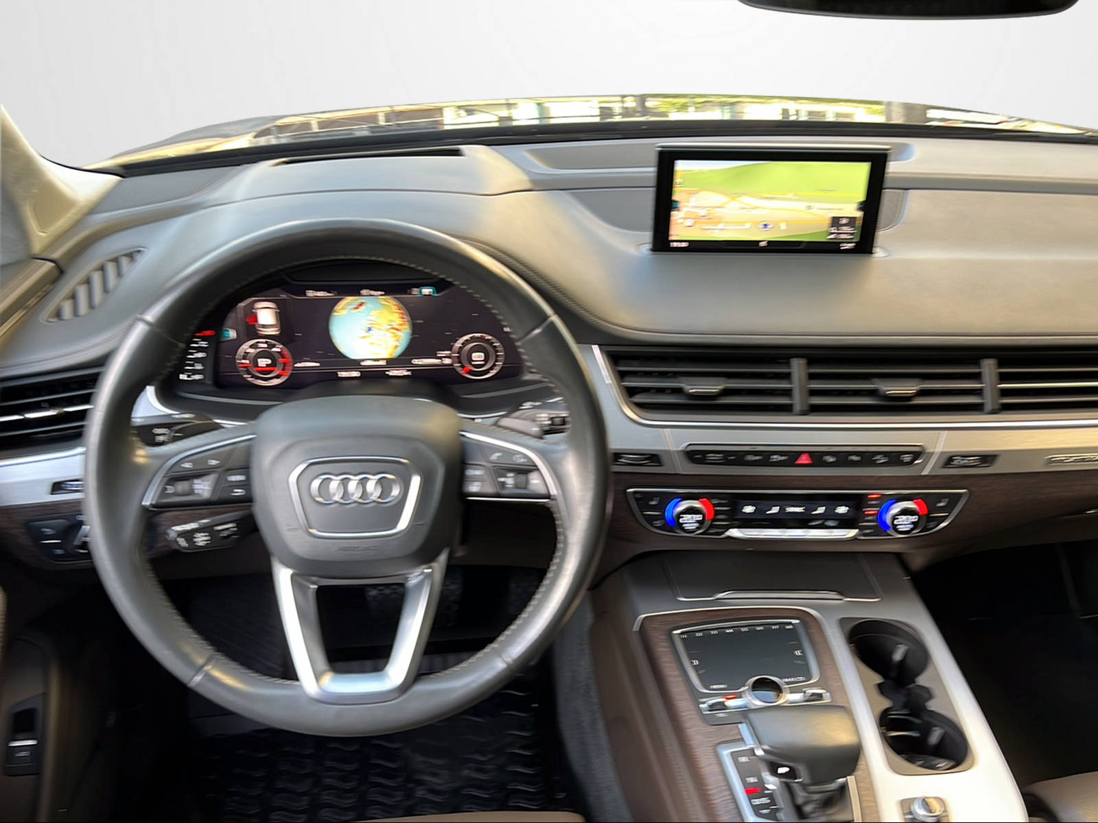 AUDI Q7 3.0 TDI quattro tiptronic-image-11