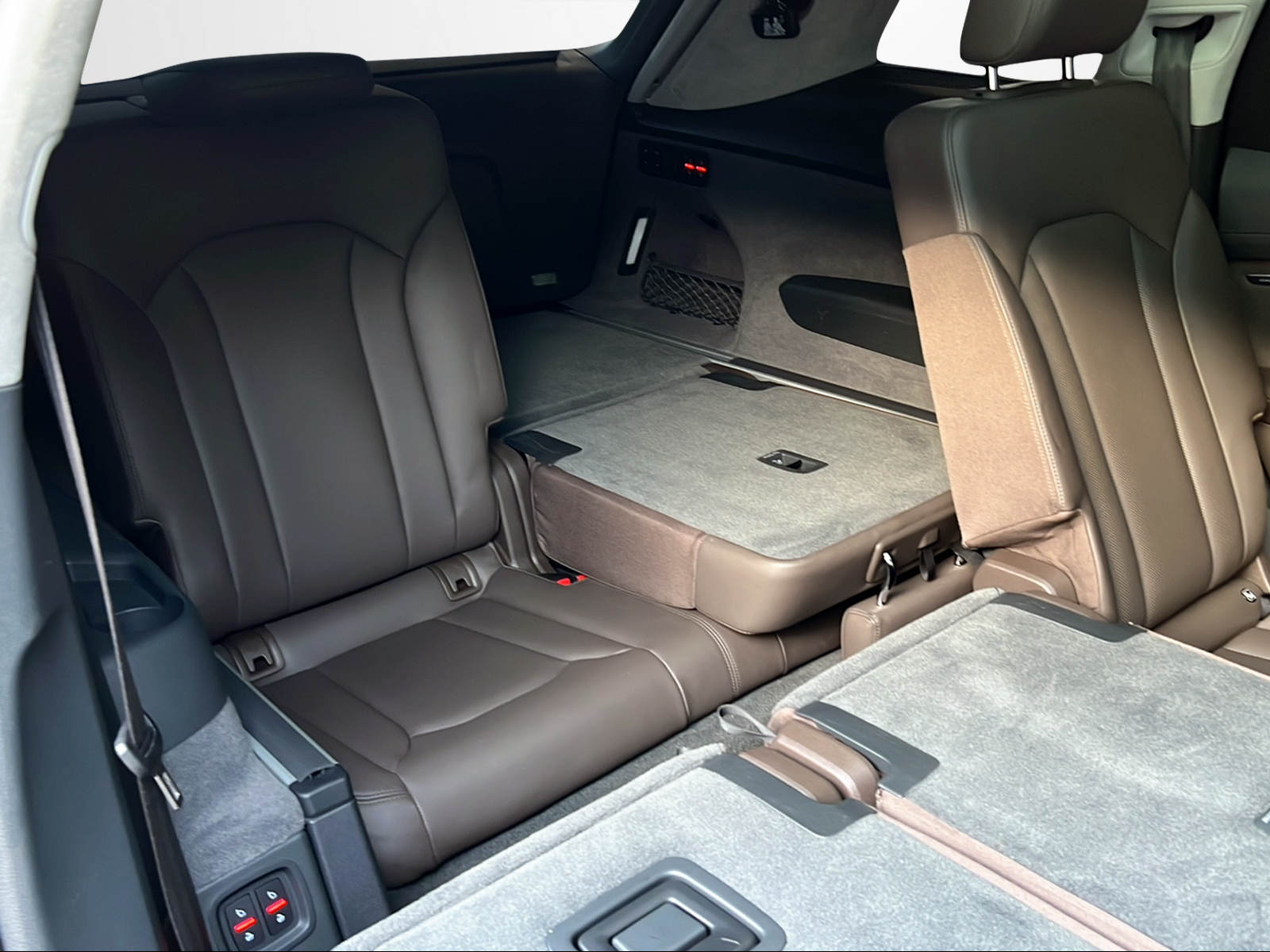 AUDI Q7 3.0 TDI quattro tiptronic-image-15