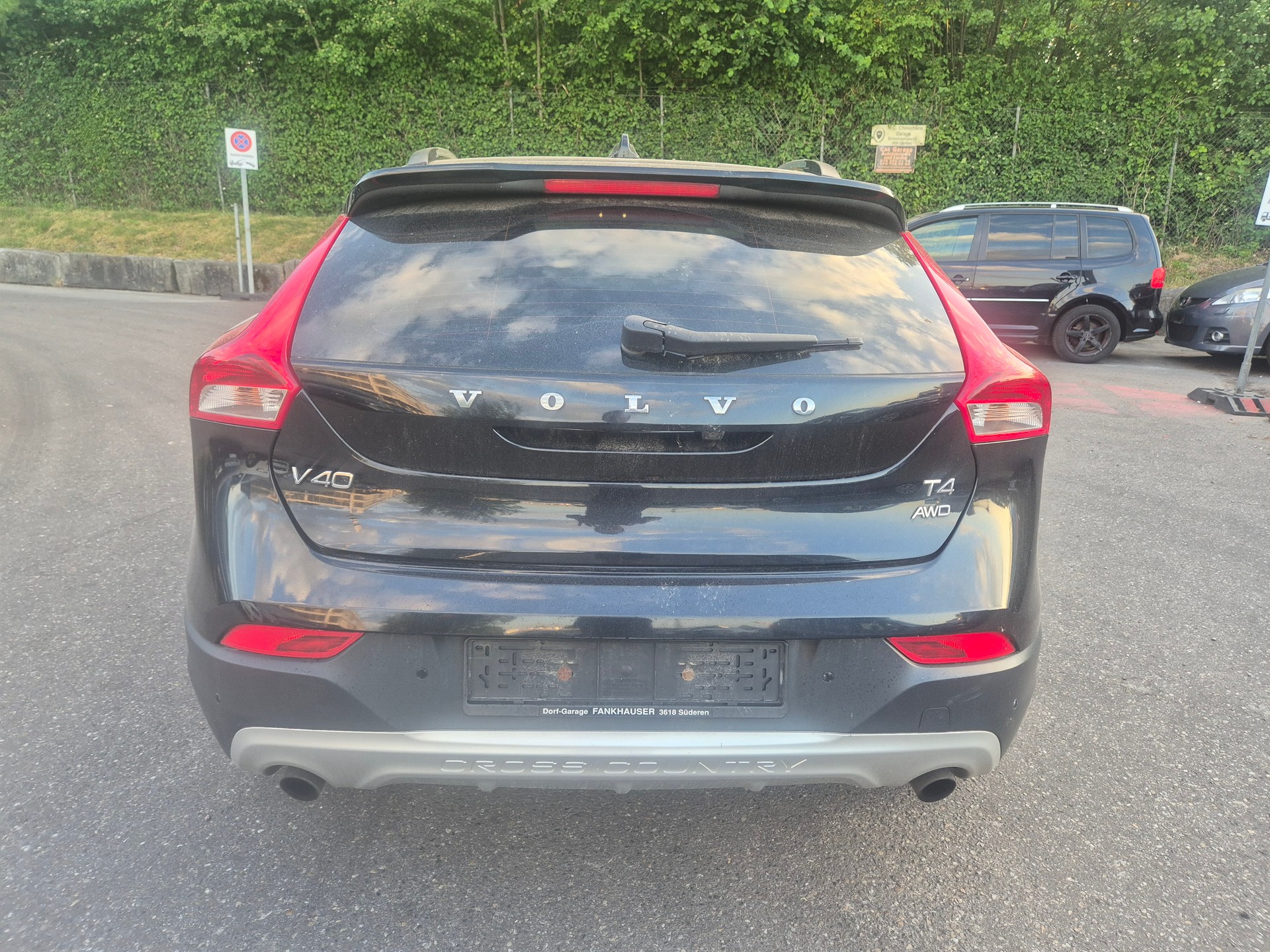 VOLVO V40 Cross Country T4 2.0 AWD Summum Geartronic-image-7