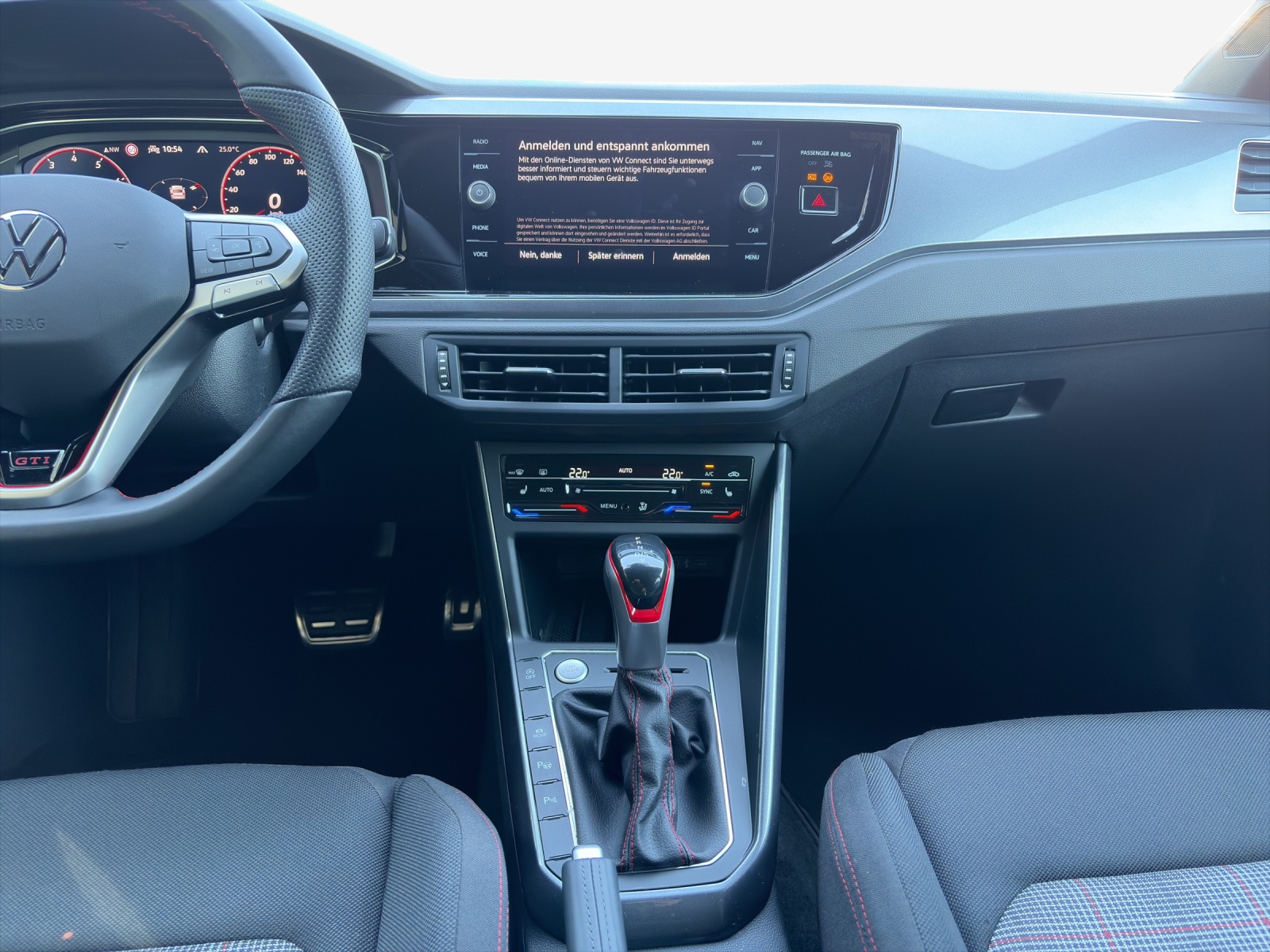 VW Polo 2.0 TSI GTI DSG-image-10