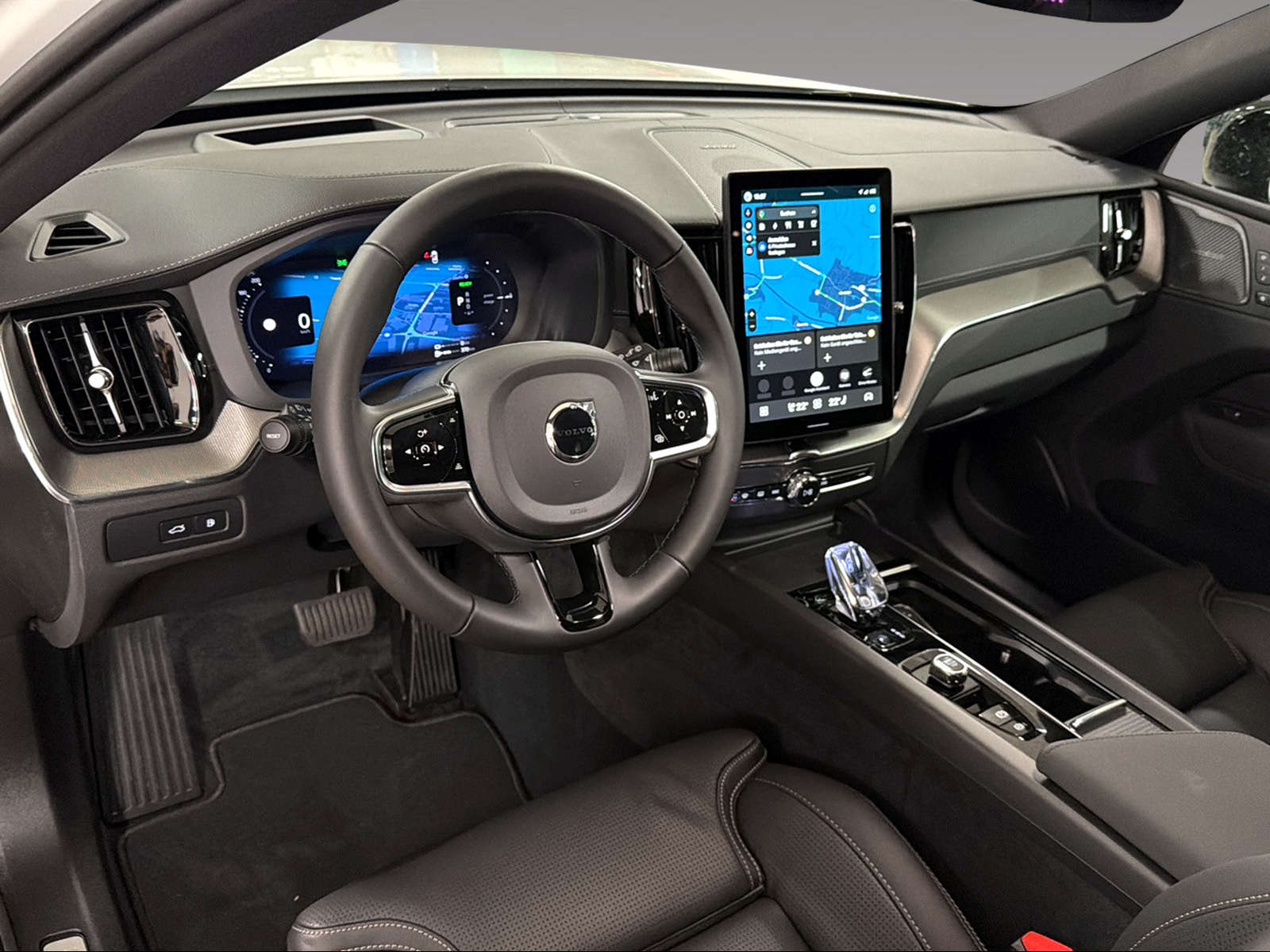 VOLVO XC60 2.0 T8 TE Ultra Dark eAWD-image-8