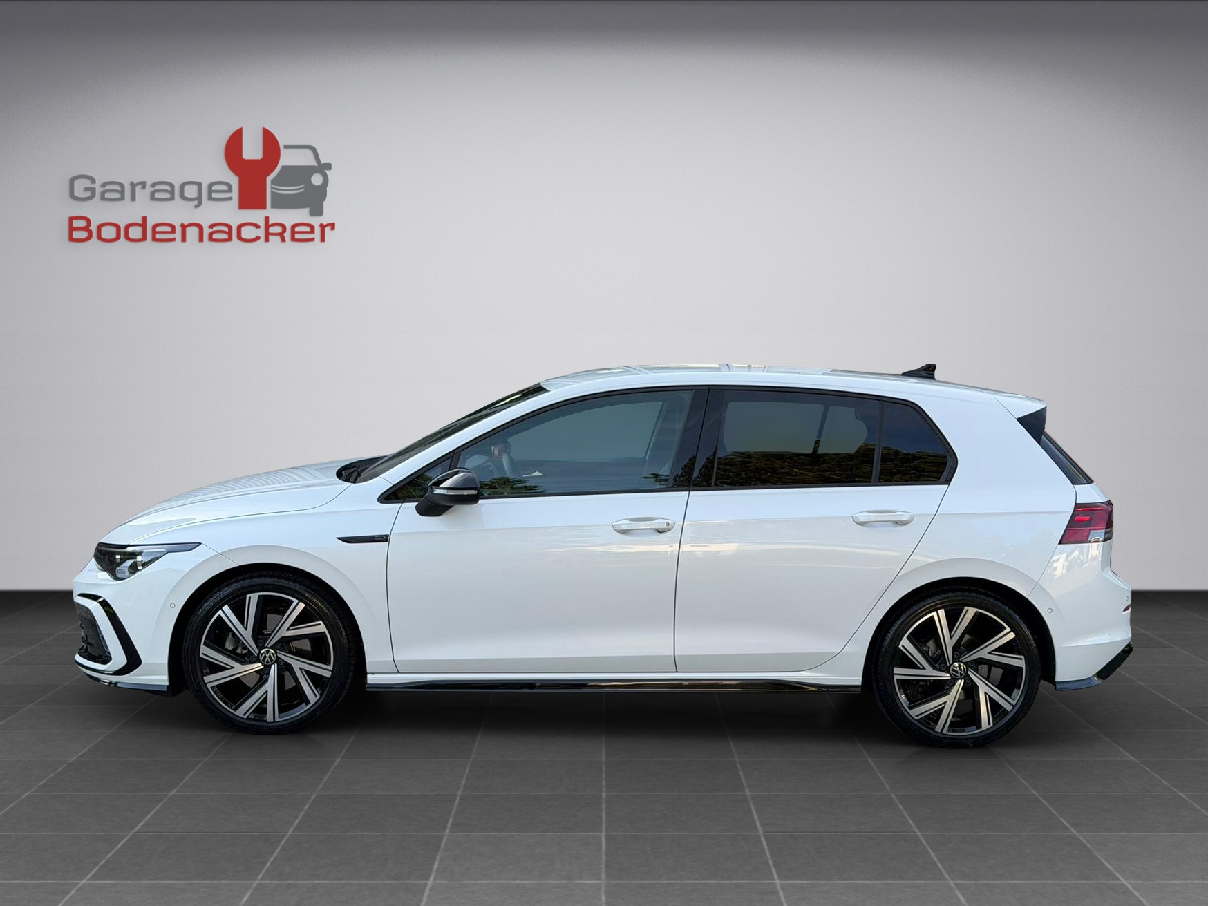 VW Golf 2.0 TDI R-Line DSG 4Motion * 04.2023 * R Line * Sportline * 4x4 * 150PS *-showroom-element-3