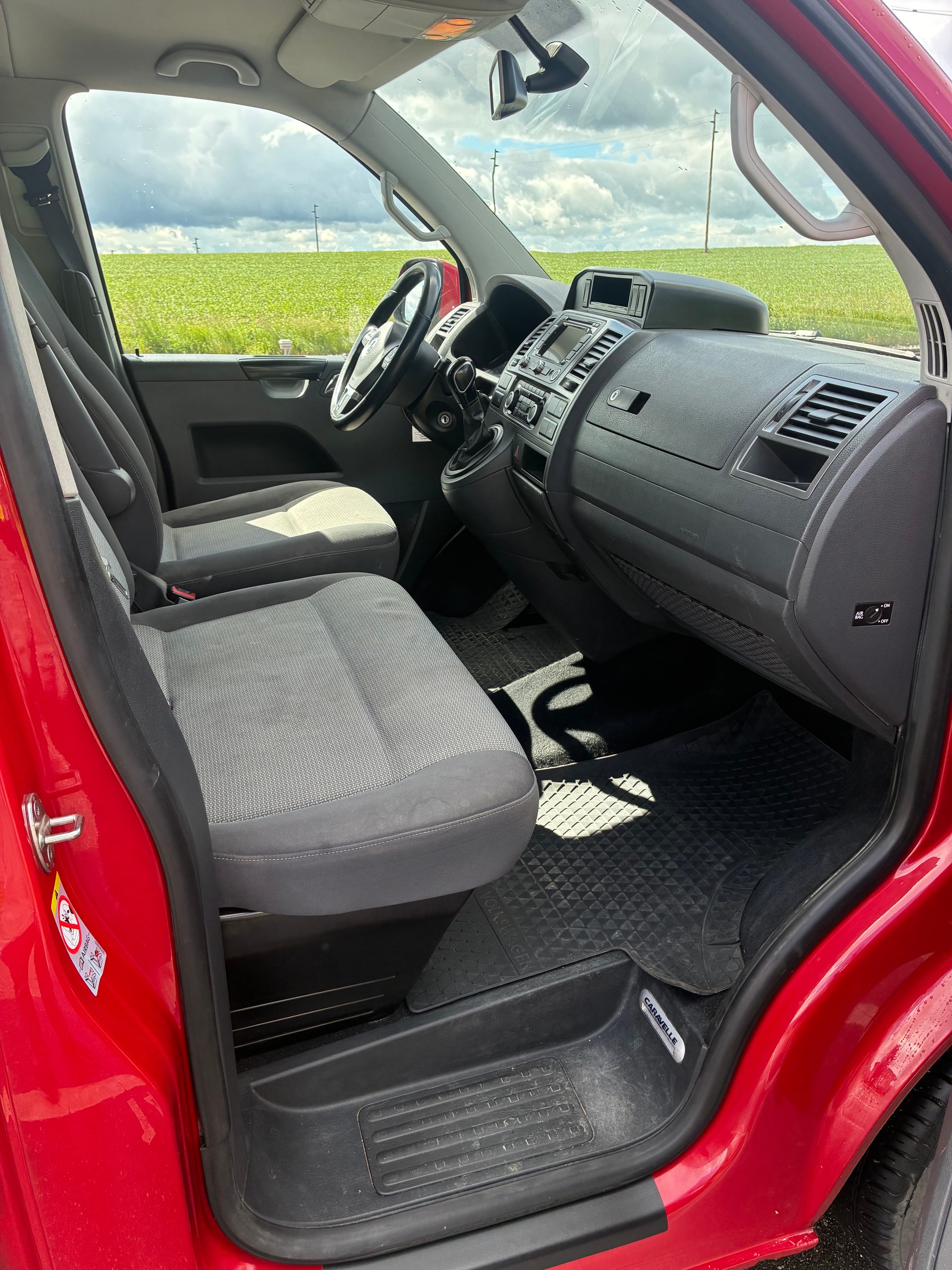VW T5 Caravelle Comfortline 2.0 TDI CR DSG-image-6