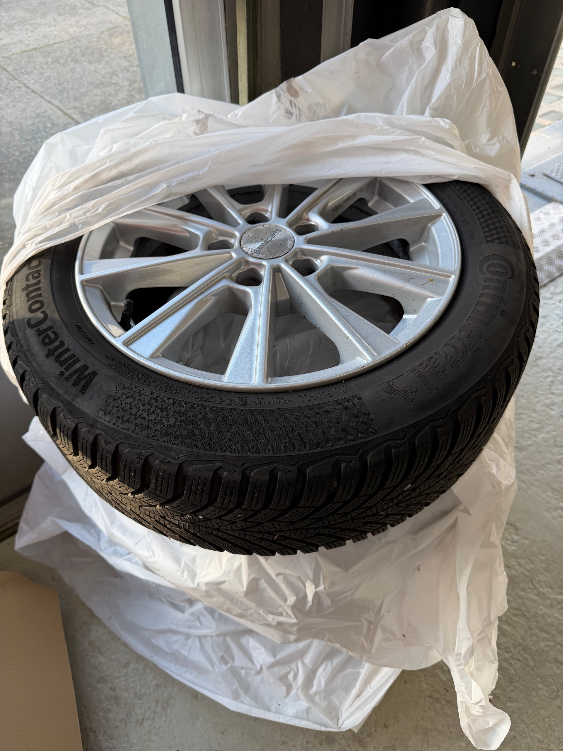 VW Golf Variant 1.5 TSI Life-image-19
