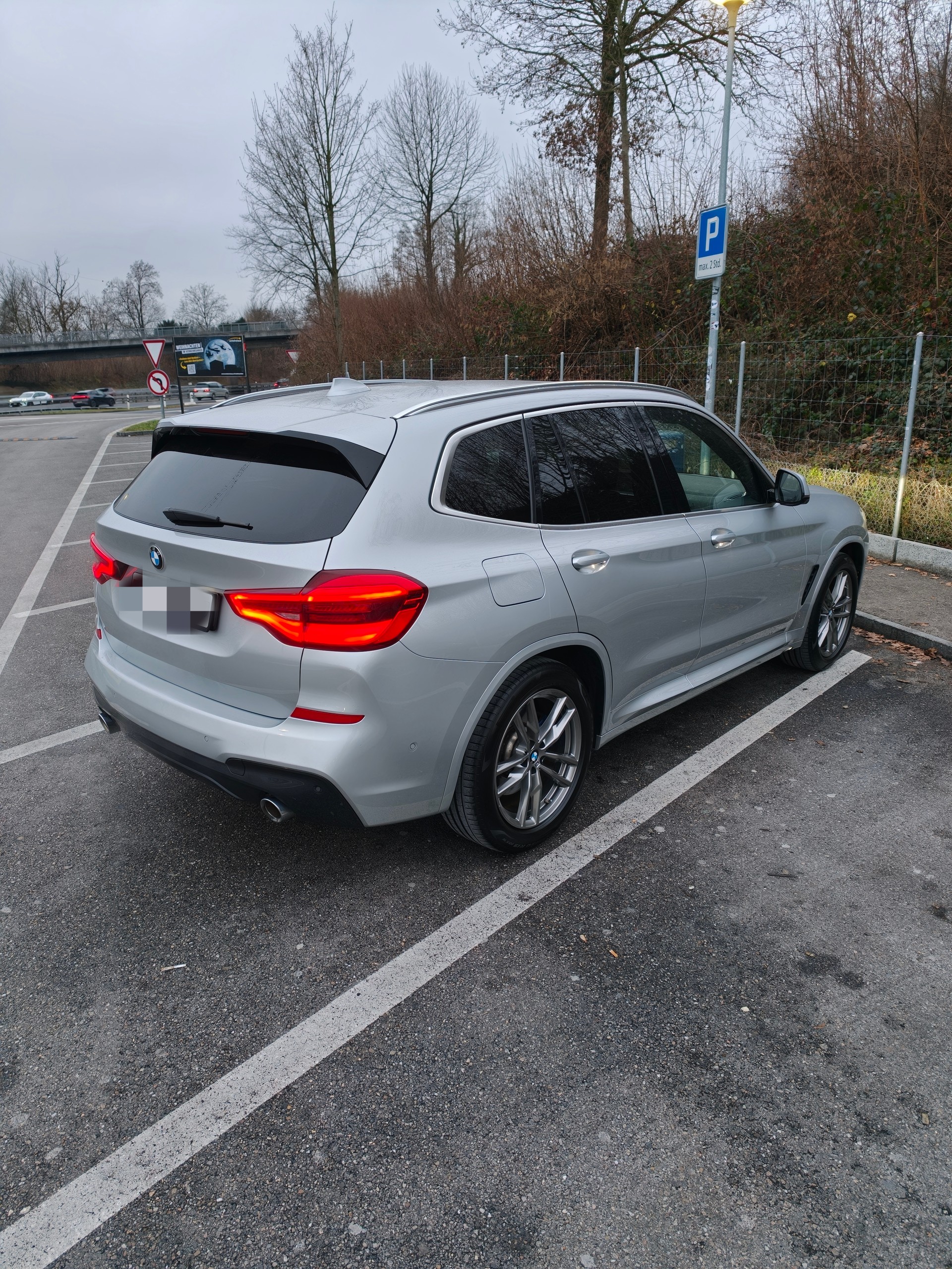 BMW 30i xDrive M-Sport-image-6