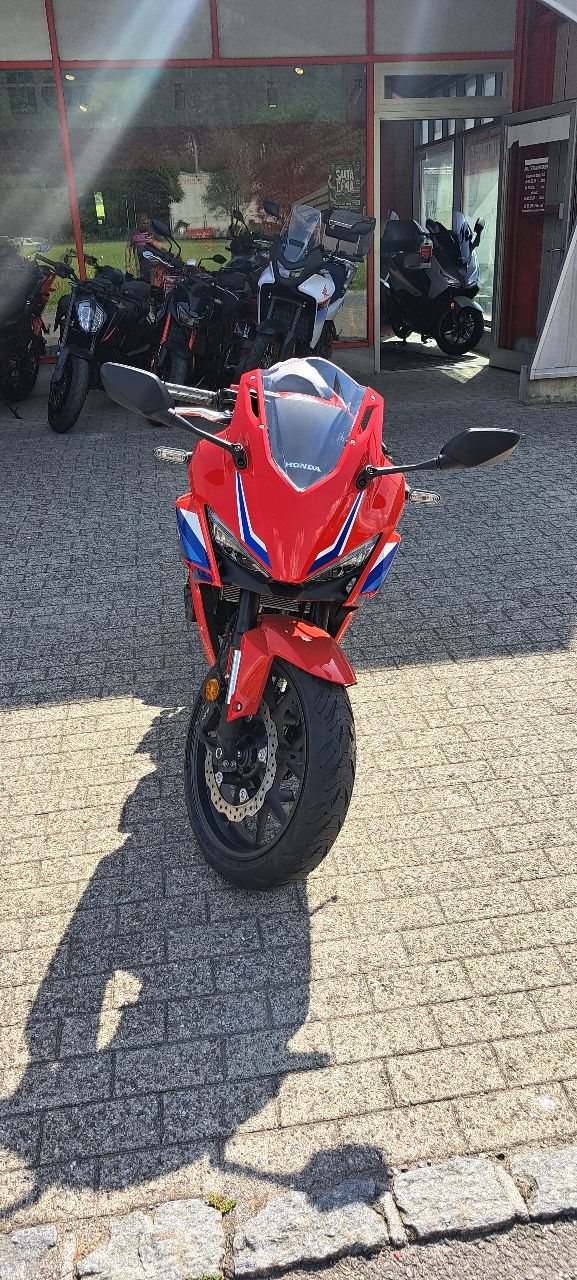 HONDA CBR 500 R (35kW)-image-1