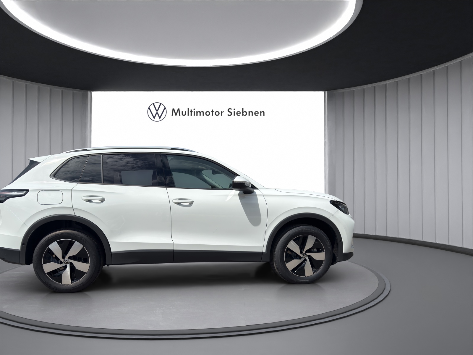VW Tiguan 2.0 TSI DSG United 4Motion-image-5