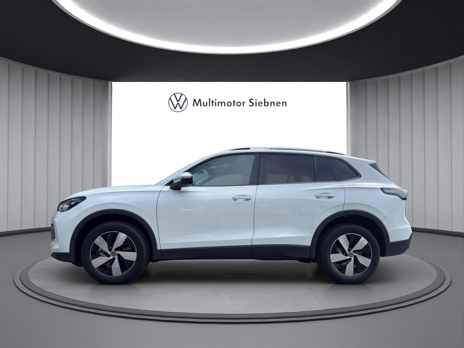 VW Tiguan 2.0 TSI DSG United 4Motion-image-1