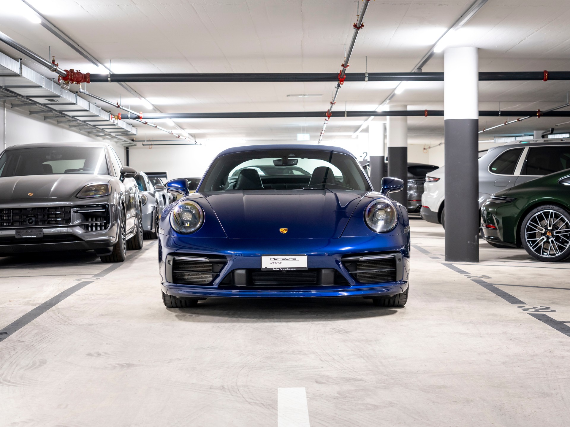 PORSCHE 911 Targa 4 PDK-image-1