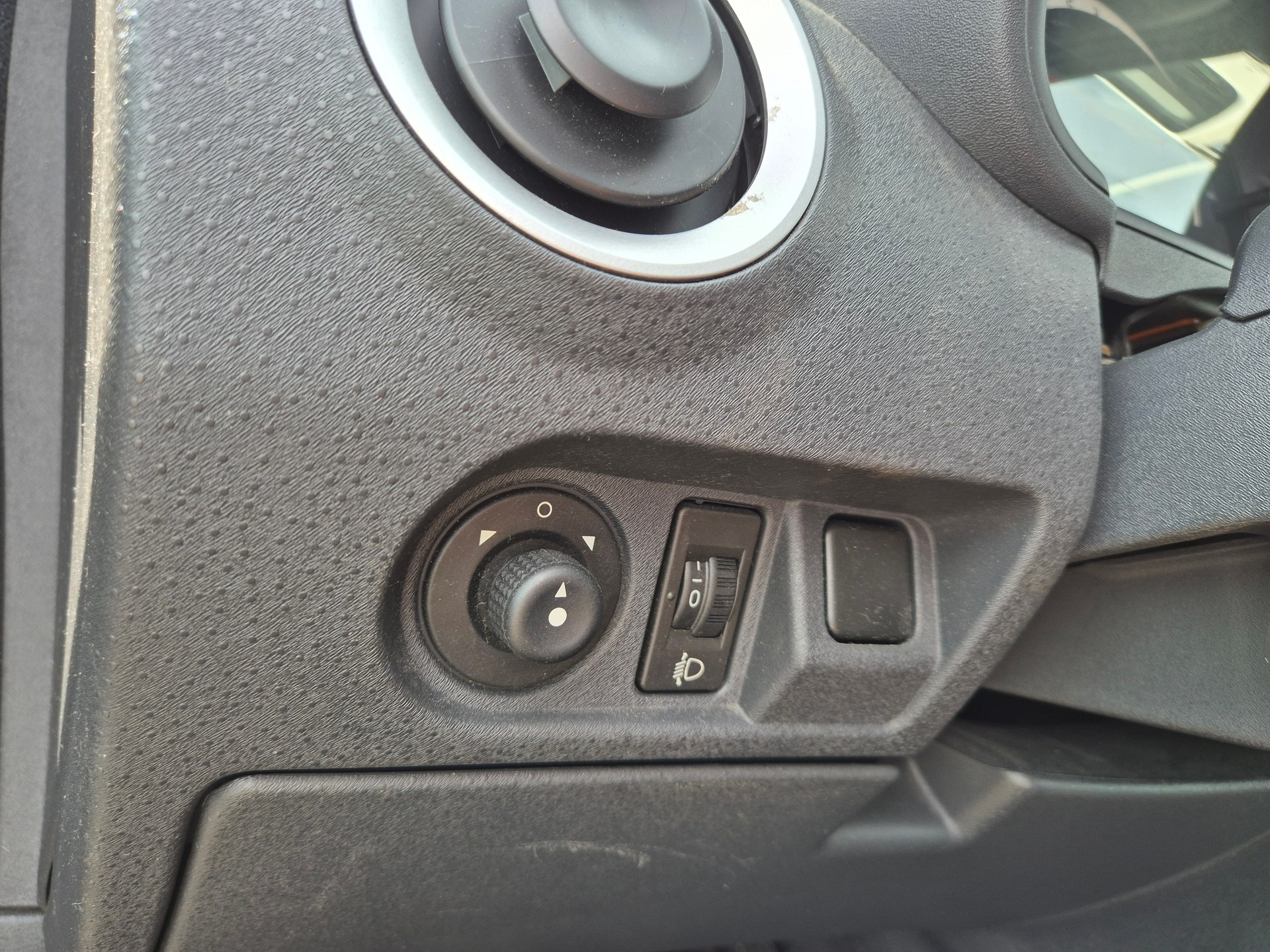 CITROEN C3-image-12