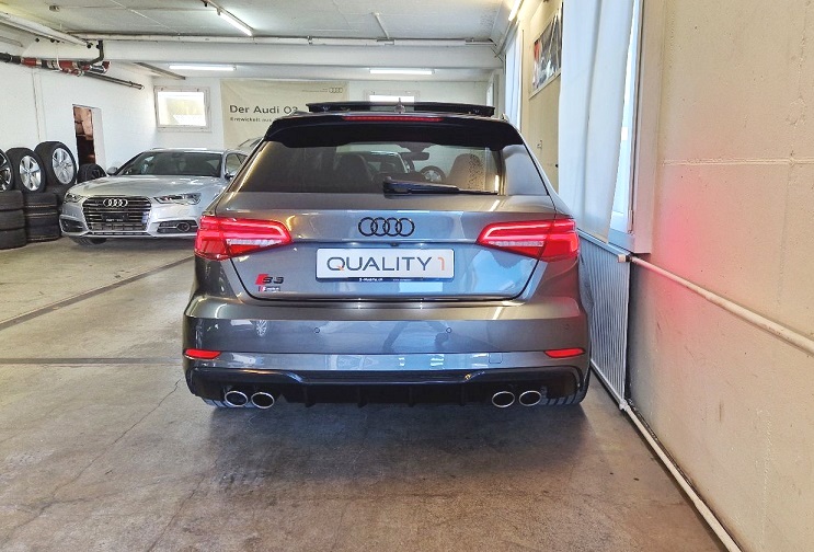 AUDI S3 Sportback 2.0 TFSI quattro S-tronic-image-4