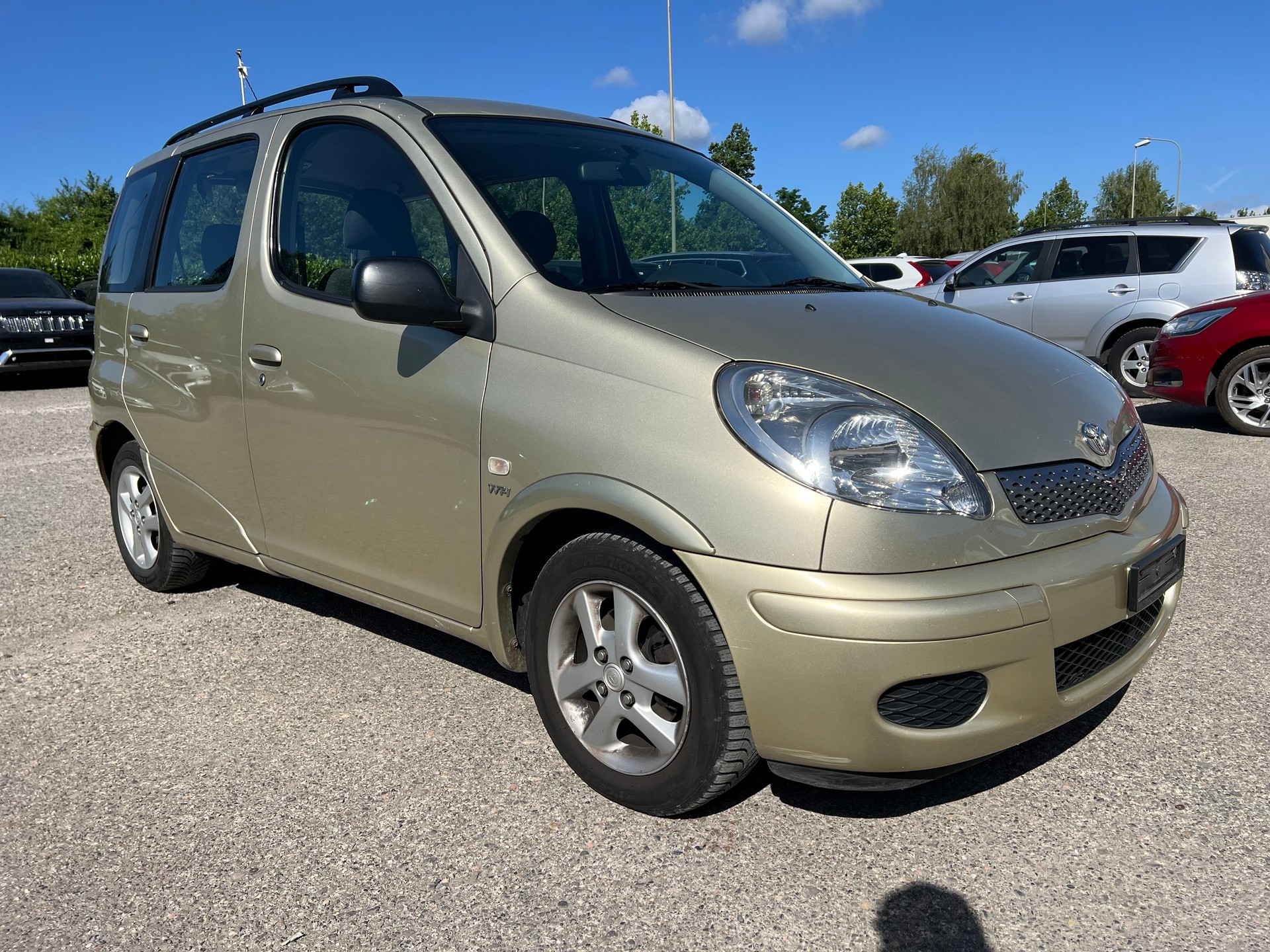 TOYOTA Yaris Verso 1.5 Linea Sol-image-1