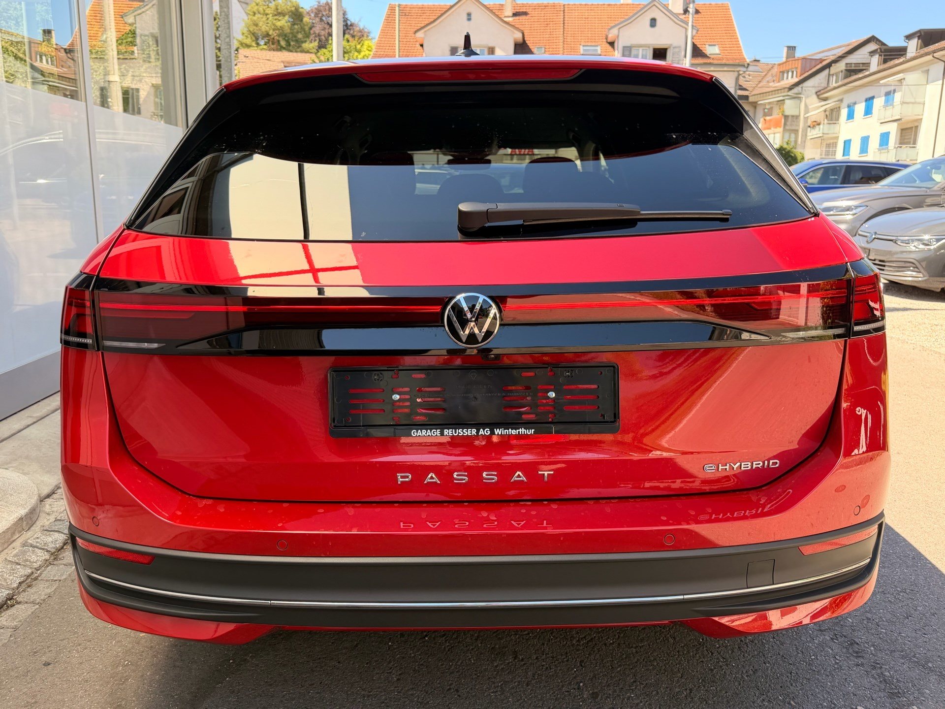 VW Passat Variant 1.5 TSI eHybrid 204 PS Business *** 5 JAHRE VW GARANTIE ***-image-4