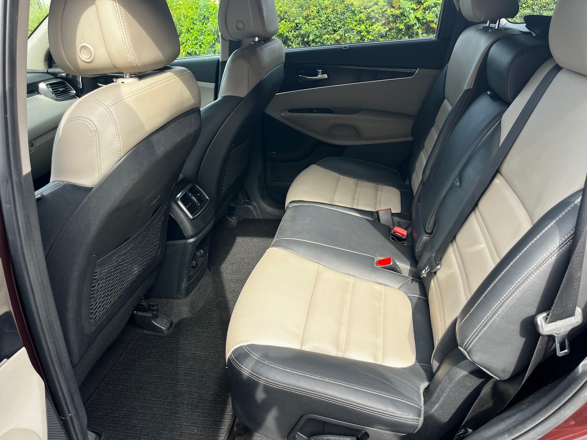 KIA Sorento 2.2 CRDI Style 5P. Automatic-image-9