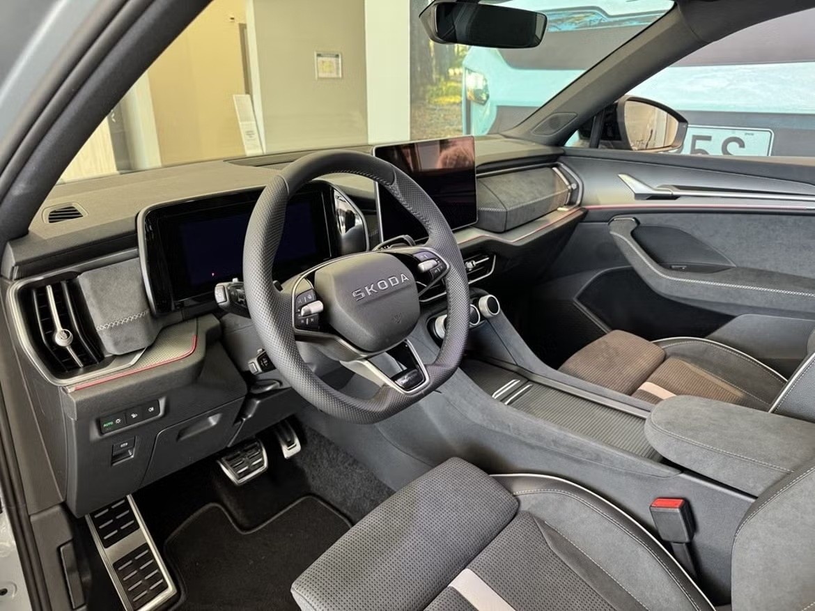 SKODA Kodiaq 2.0 TDI Sportline 4x4-image-4