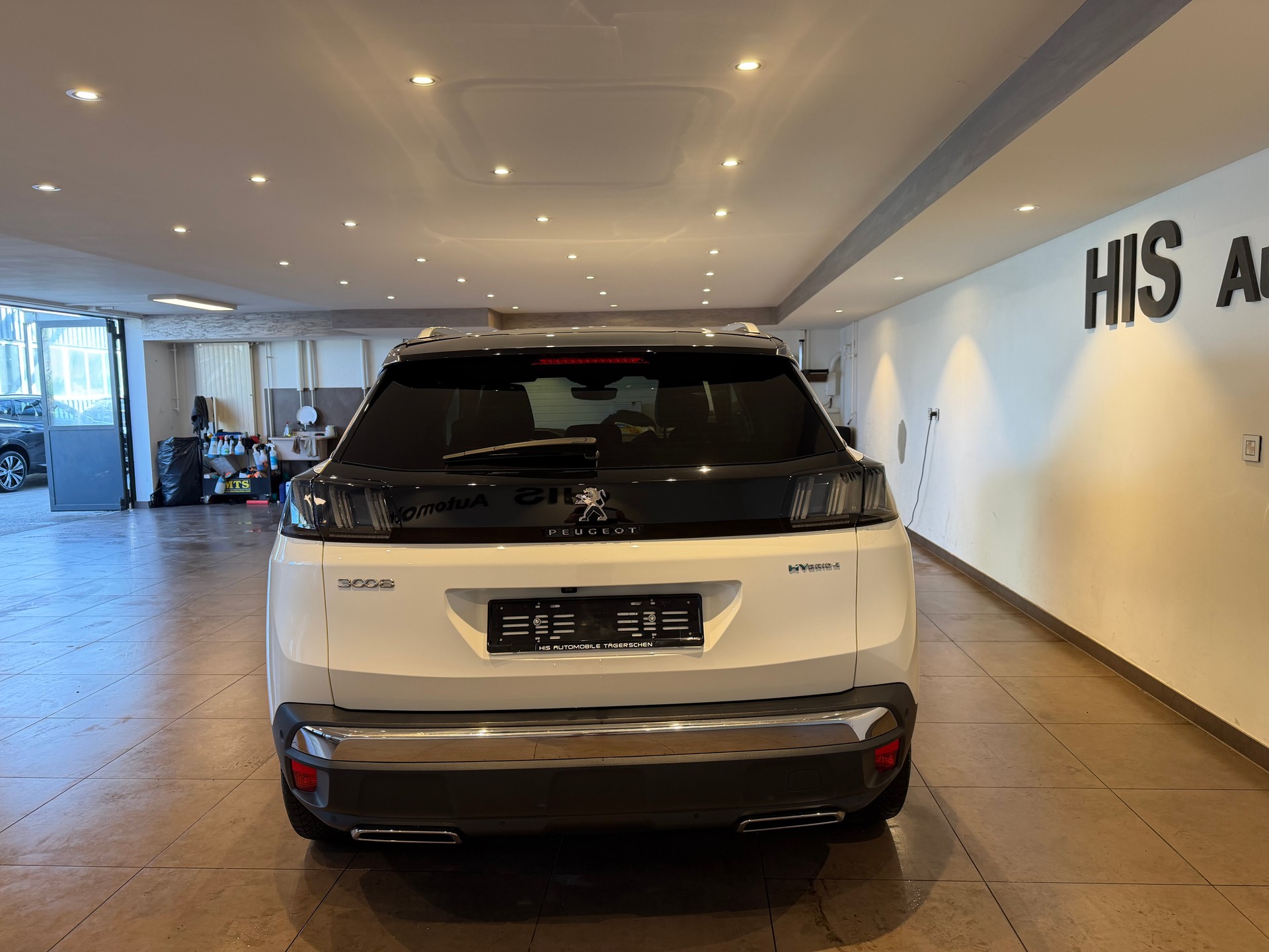PEUGEOT 3008 1.6 Plug-in Hybrid4 GT Pack-image-4
