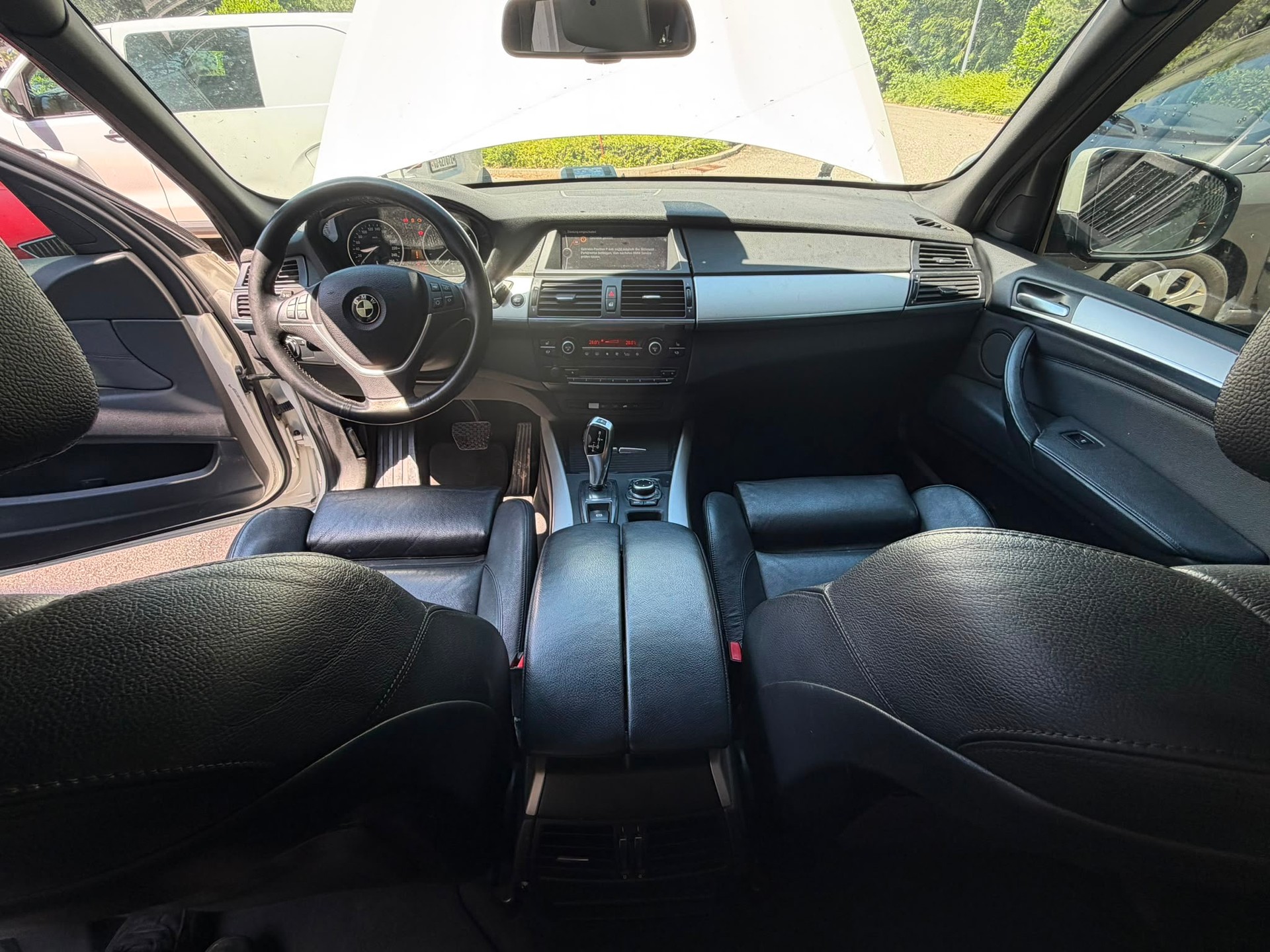 BMW X5 xDrive 40d Steptronic-image-12