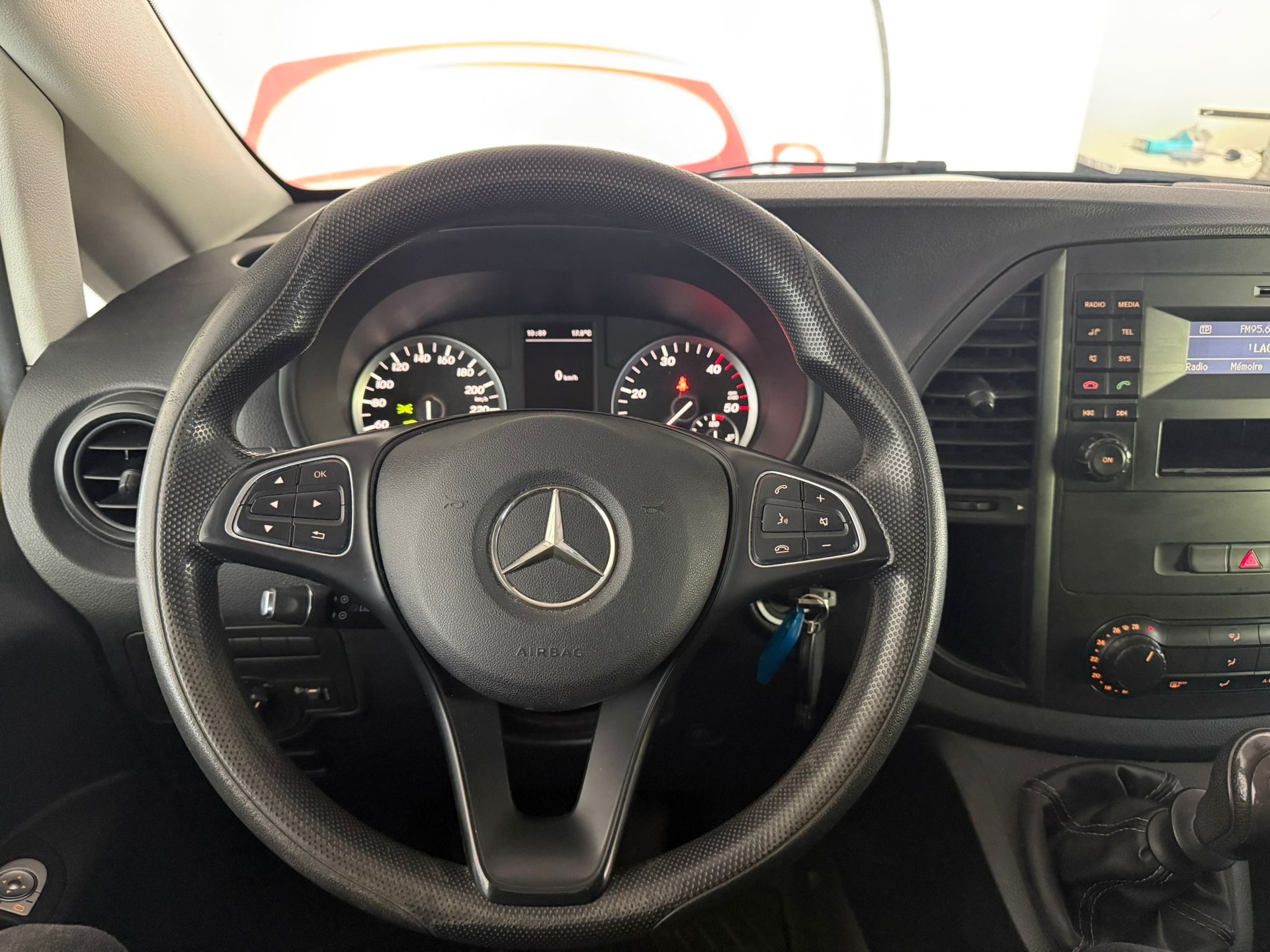 MERCEDES-BENZ Vito 111 BlueTEC L Euro 6-image-9
