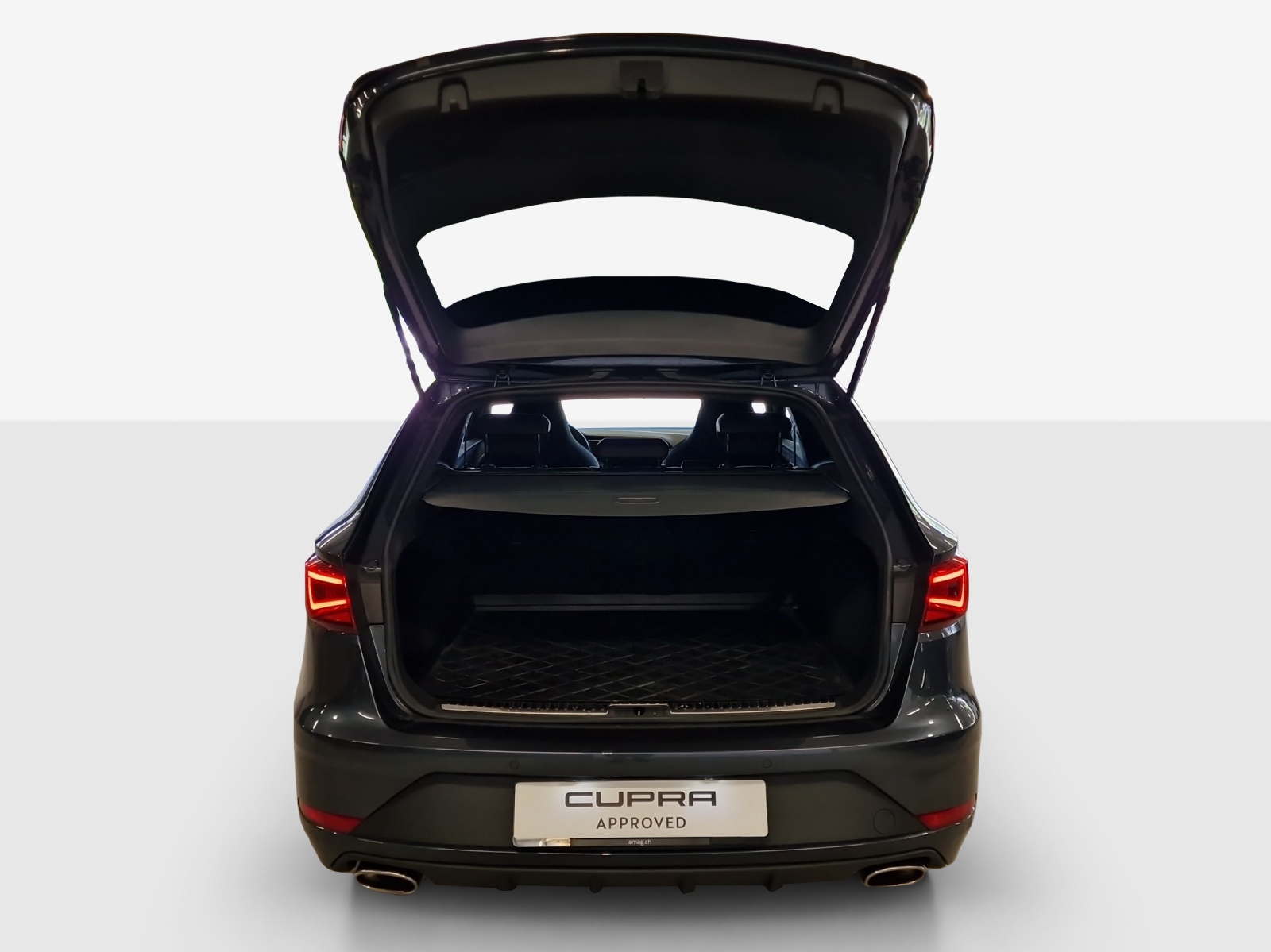 SEAT Leon ST 2.0 TSI Cupra 300 4 Drive DSG-image-12