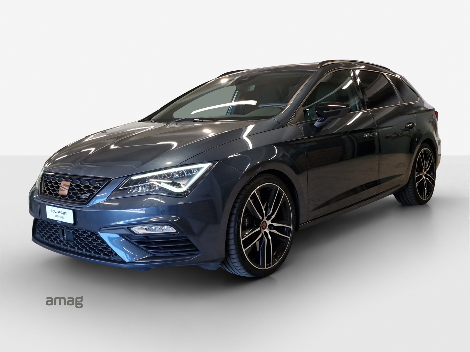 SEAT Leon ST 2.0 TSI Cupra 300 4 Drive DSG-image-0