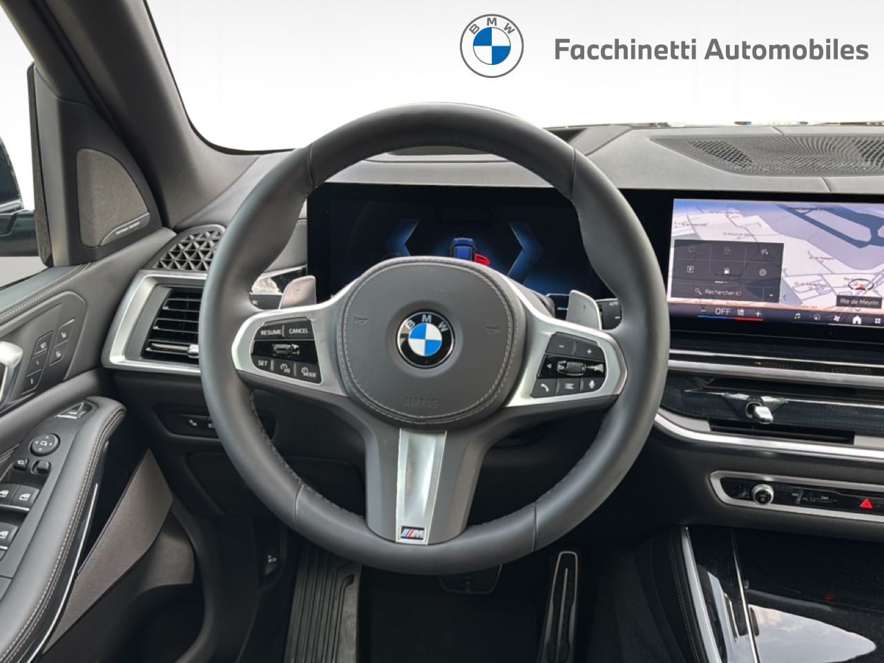 BMW X5 xDrive 48V 40d M Sport Pro Steptronic-image-17