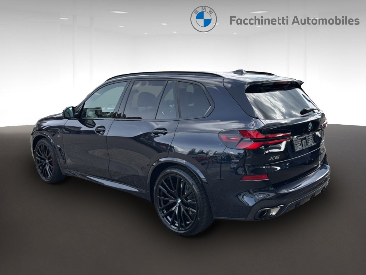 BMW X5 xDrive 48V 40d M Sport Pro Steptronic-image-2