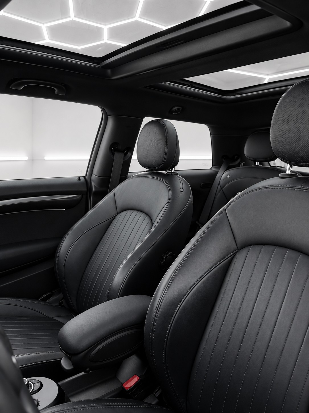 MINI Cooper S Trafalgar Edition Steptronic DKG-image-7