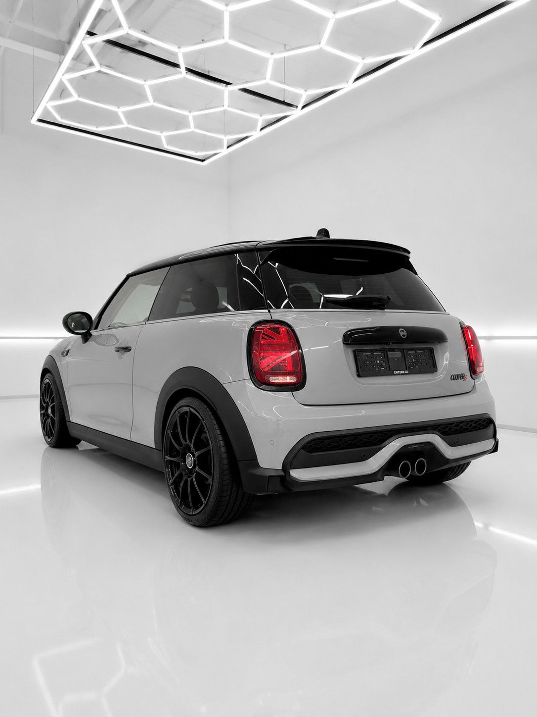 MINI Cooper S Trafalgar Edition Steptronic DKG-image-2