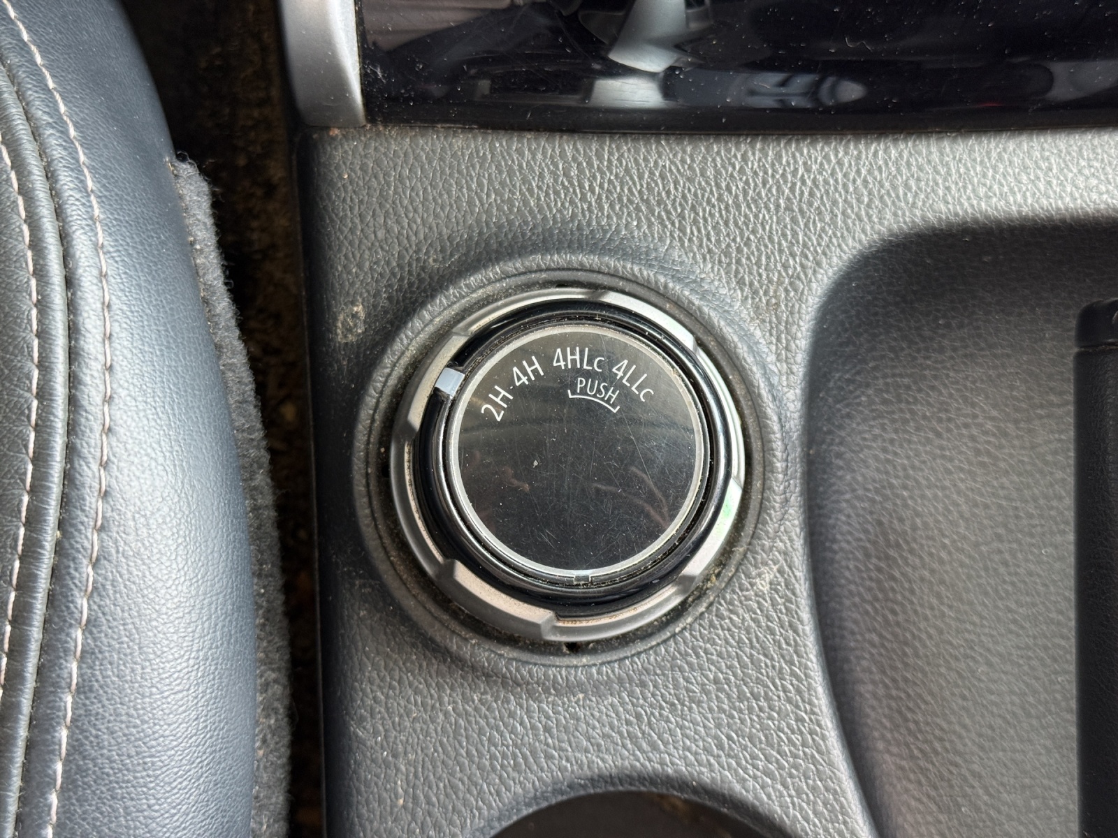 FIAT Fullback LX 2.4 MJ DC Primo 4WD A-image-21