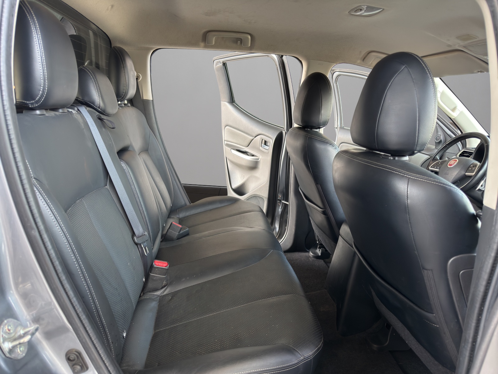 FIAT Fullback LX 2.4 MJ DC Primo 4WD A-image-10