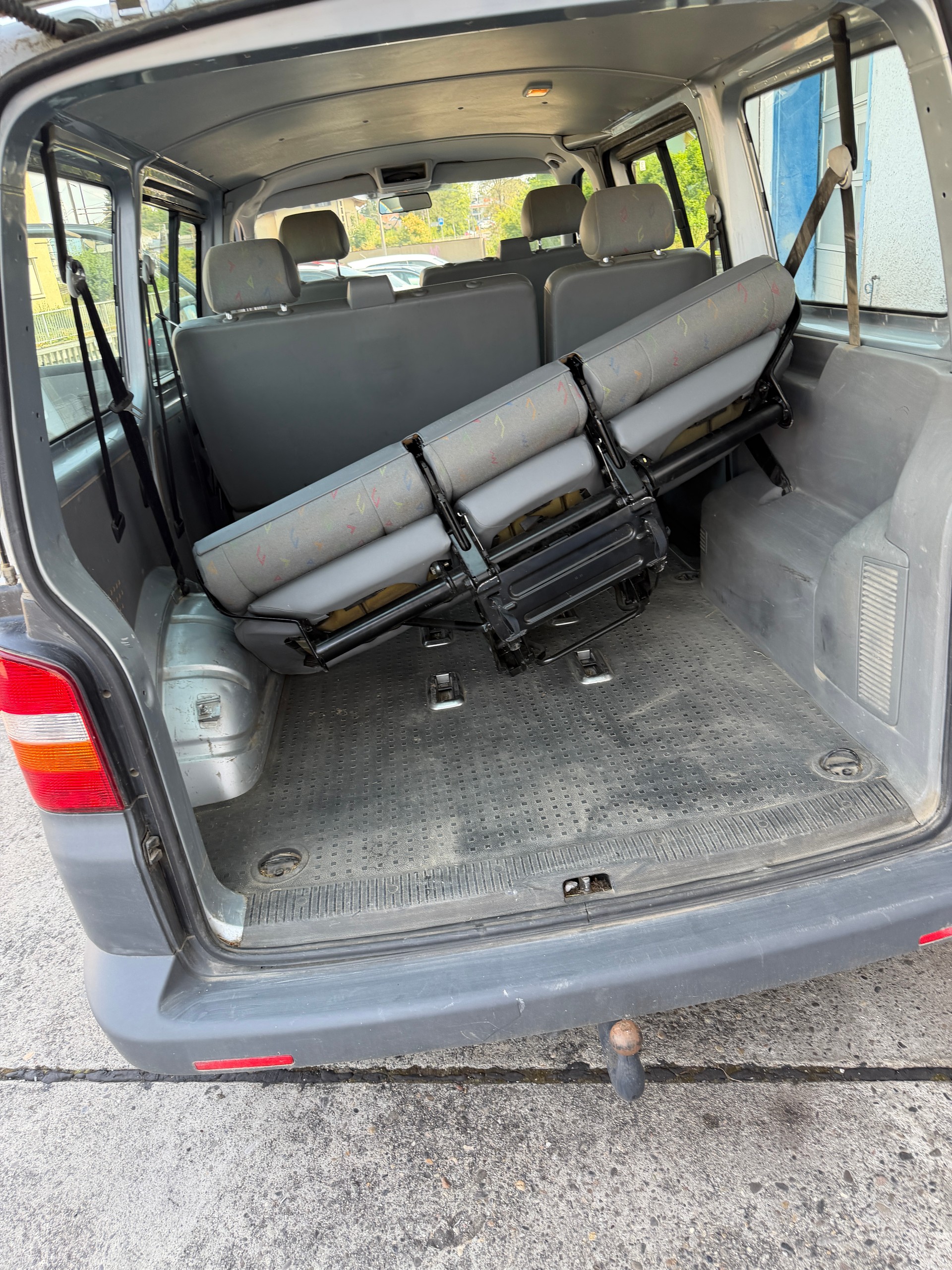VW T5 2.5 TDI PD 4MOTION-image-6