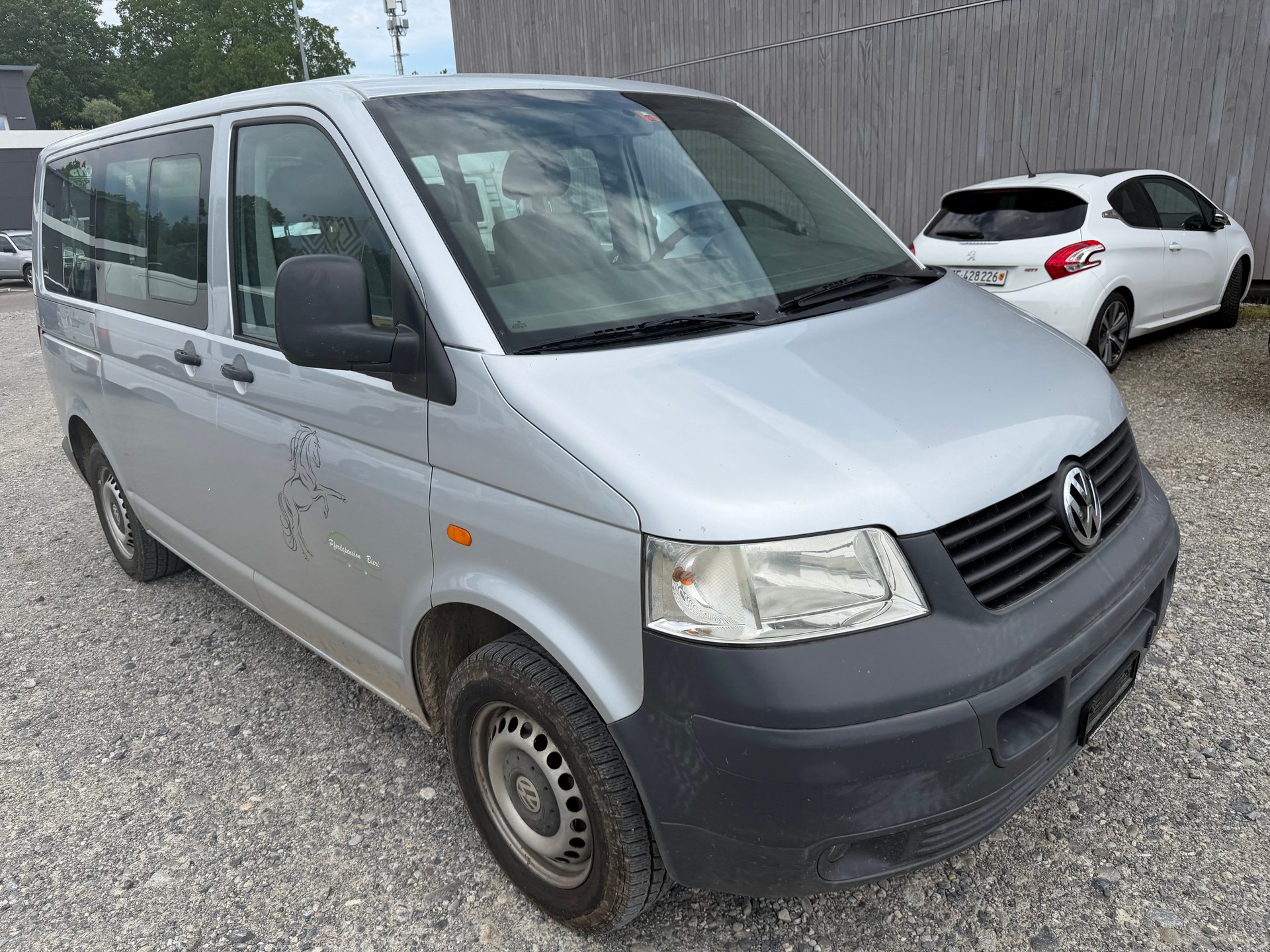 VW T5 2.5 TDI PD 4MOTION-image-1
