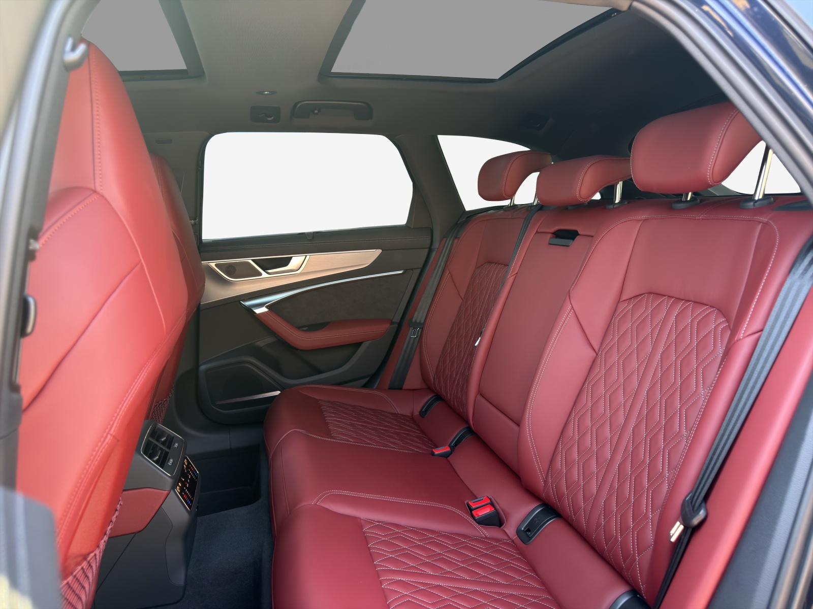 AUDI S6 Avant 3.0 TDI quattro tiptronic-image-11
