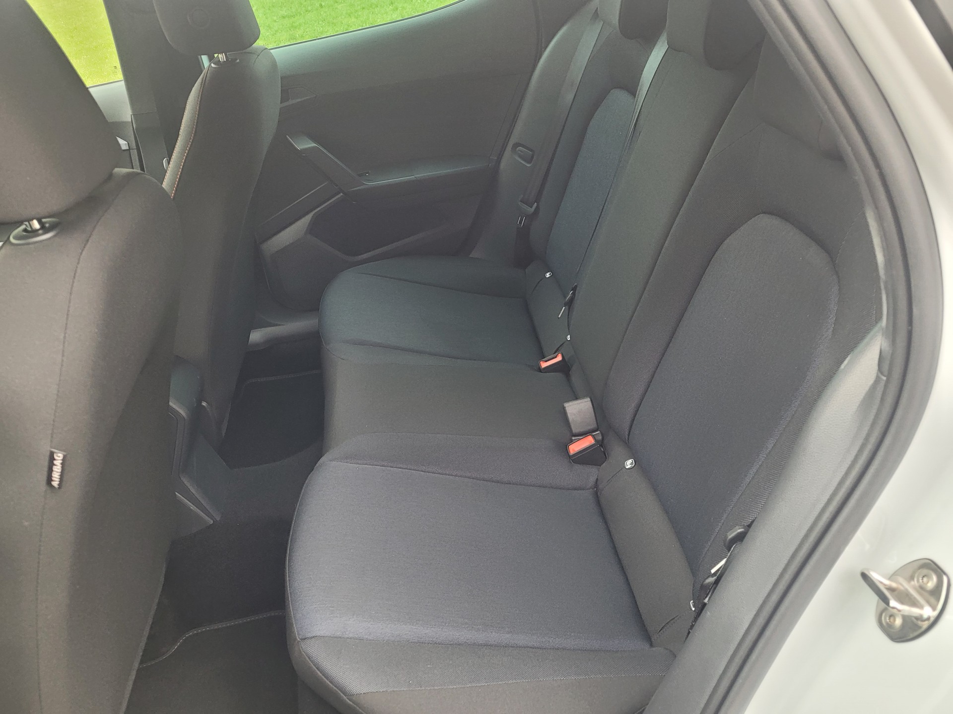 SEAT Ibiza 1.0 EcoTSI FR DSG *inkl Garantie + Top Ausstattung*-image-15