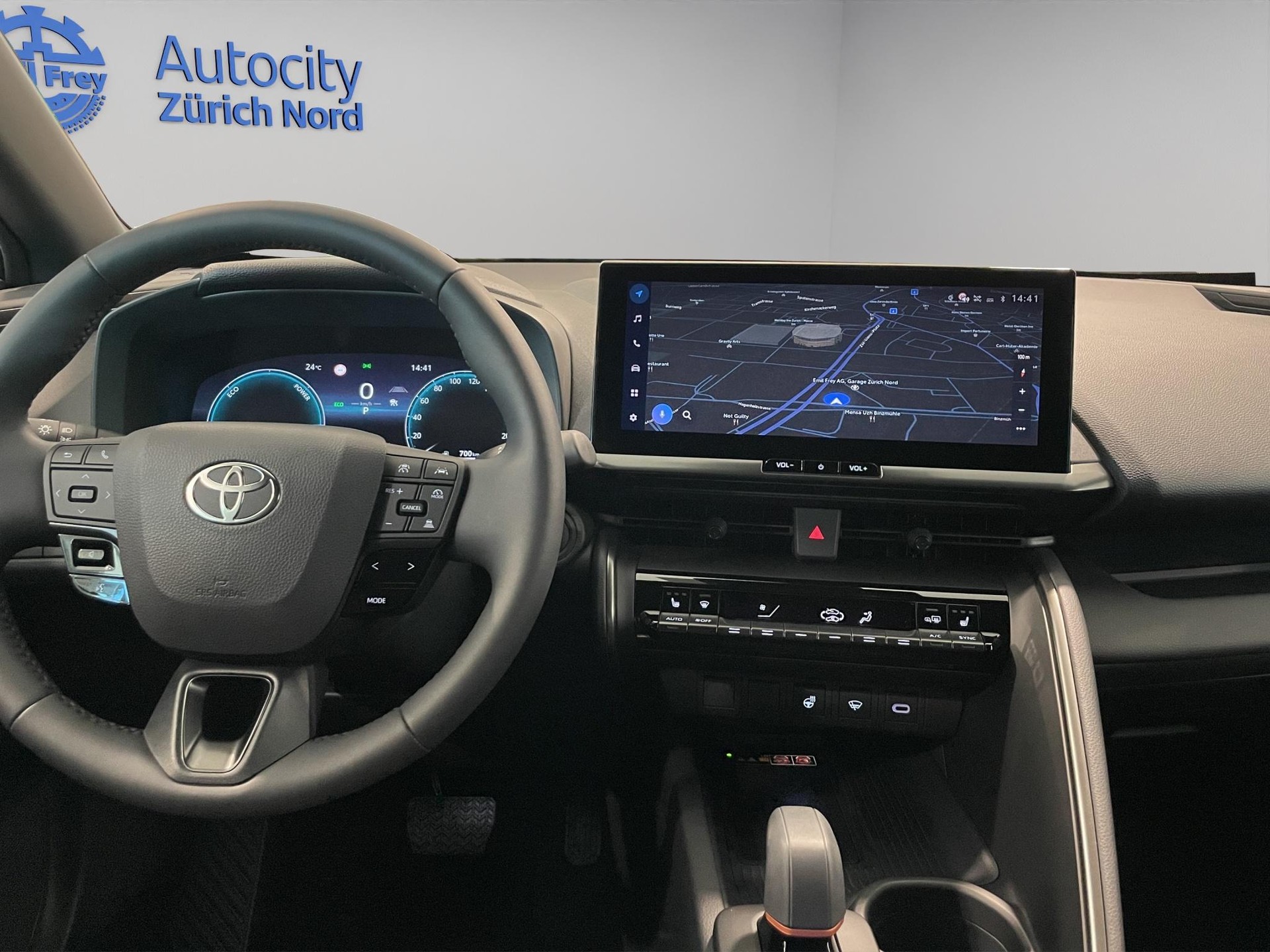 TOYOTA C-HR 2.0 PHEV Swiss Edition-image-7
