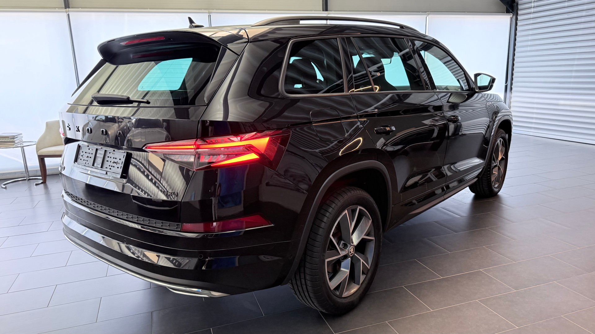 SKODA Kodiaq 2.0 TDI 200 Sportline DSG-image-21