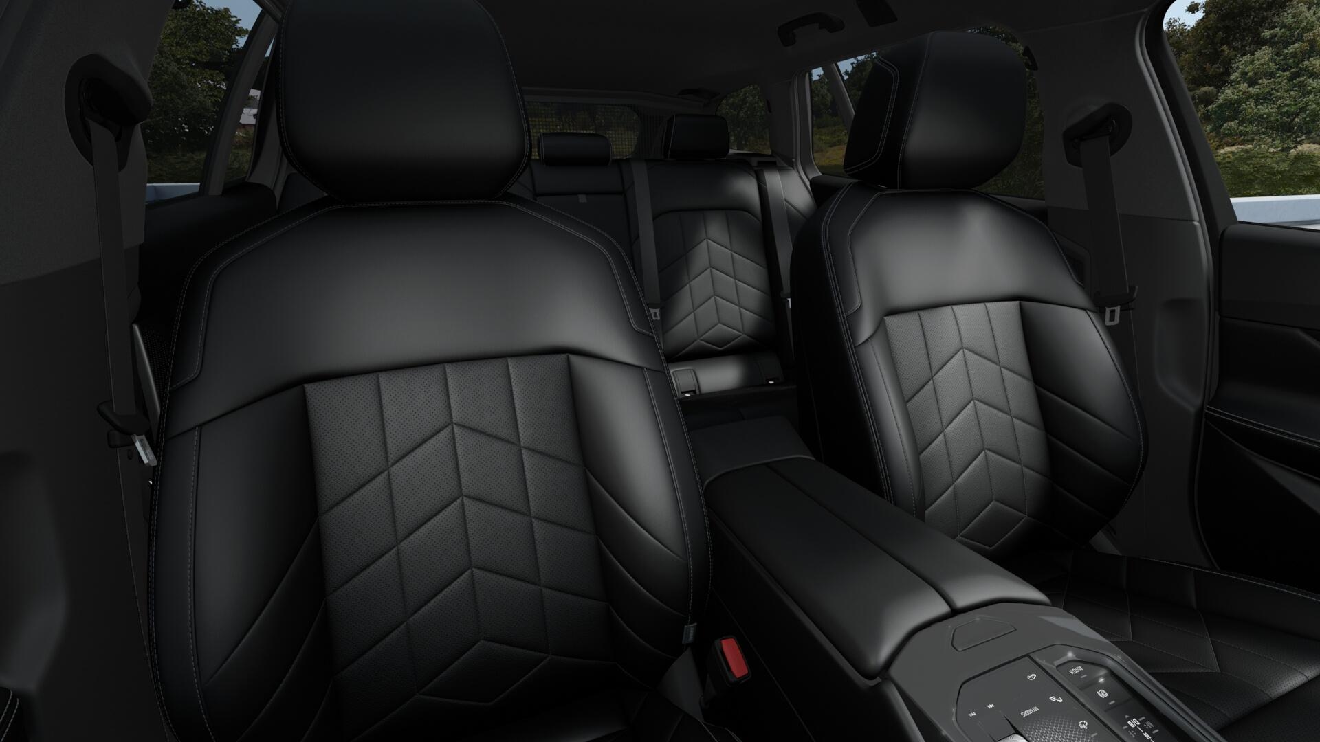 BMW i5 xDrive40 Touring-image-4