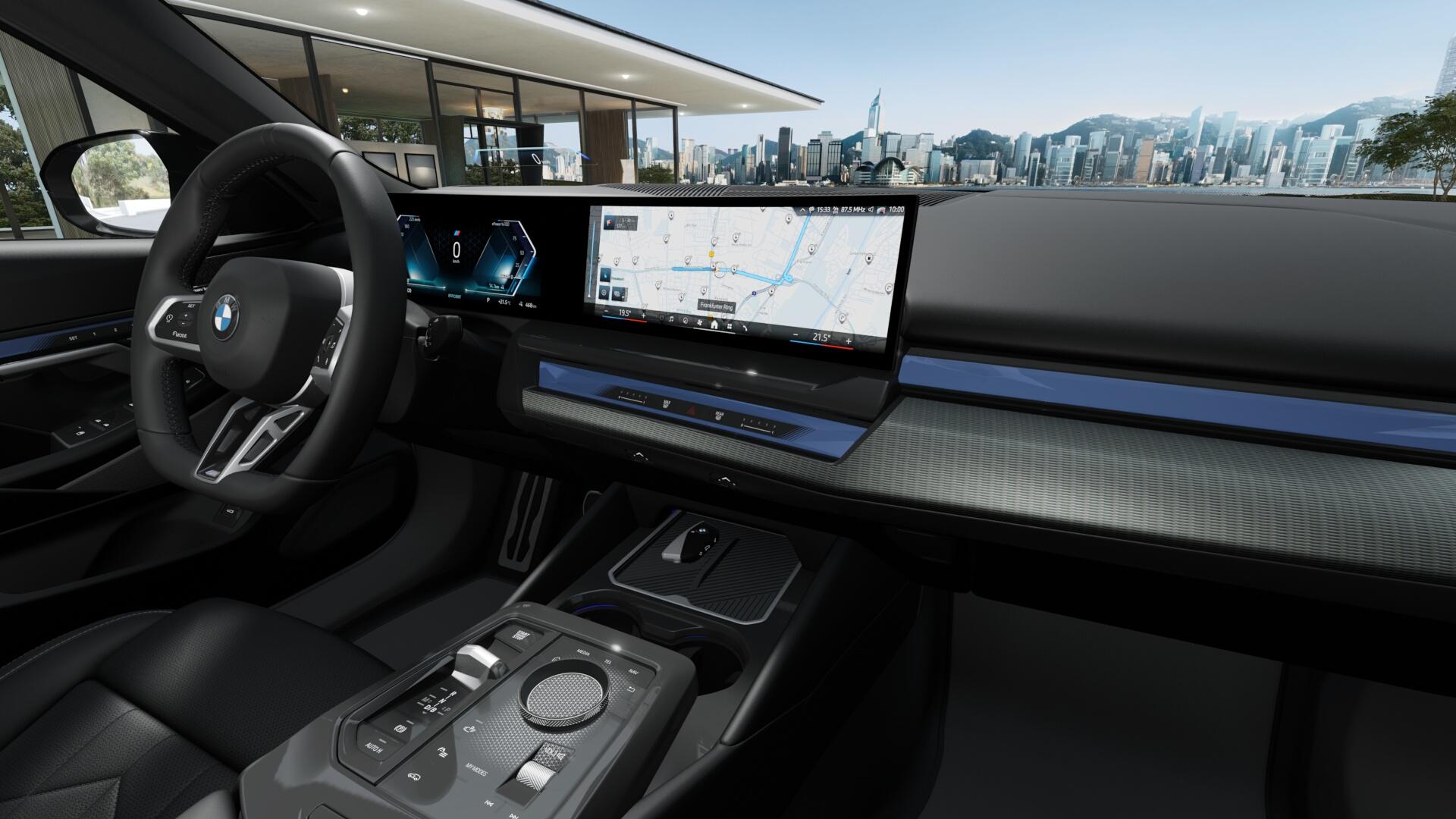 BMW i5 xDrive40 Touring-showroom-element-3