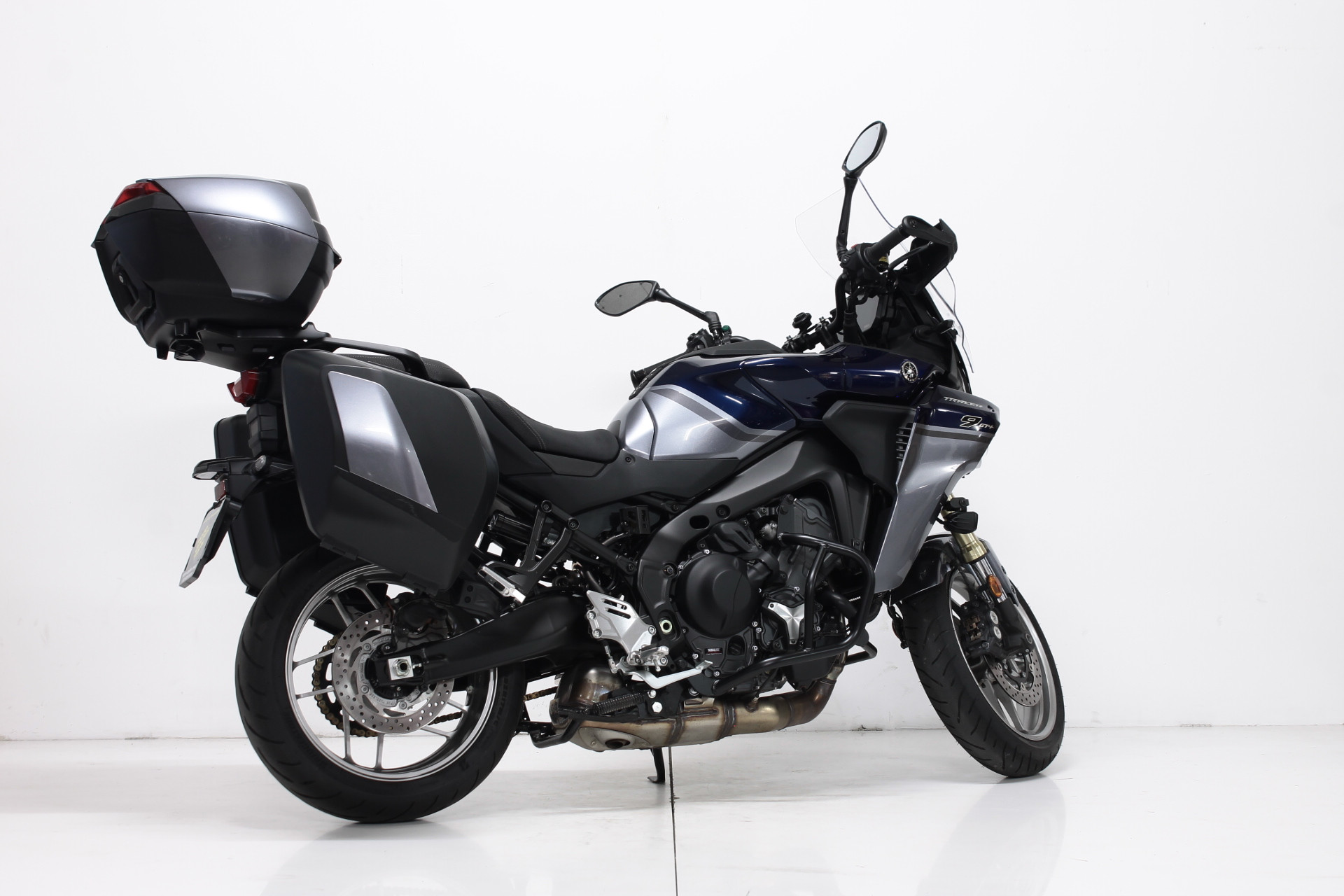 YAMAHA Tracer 9 GT+ Y-AMT-showroom-element-2