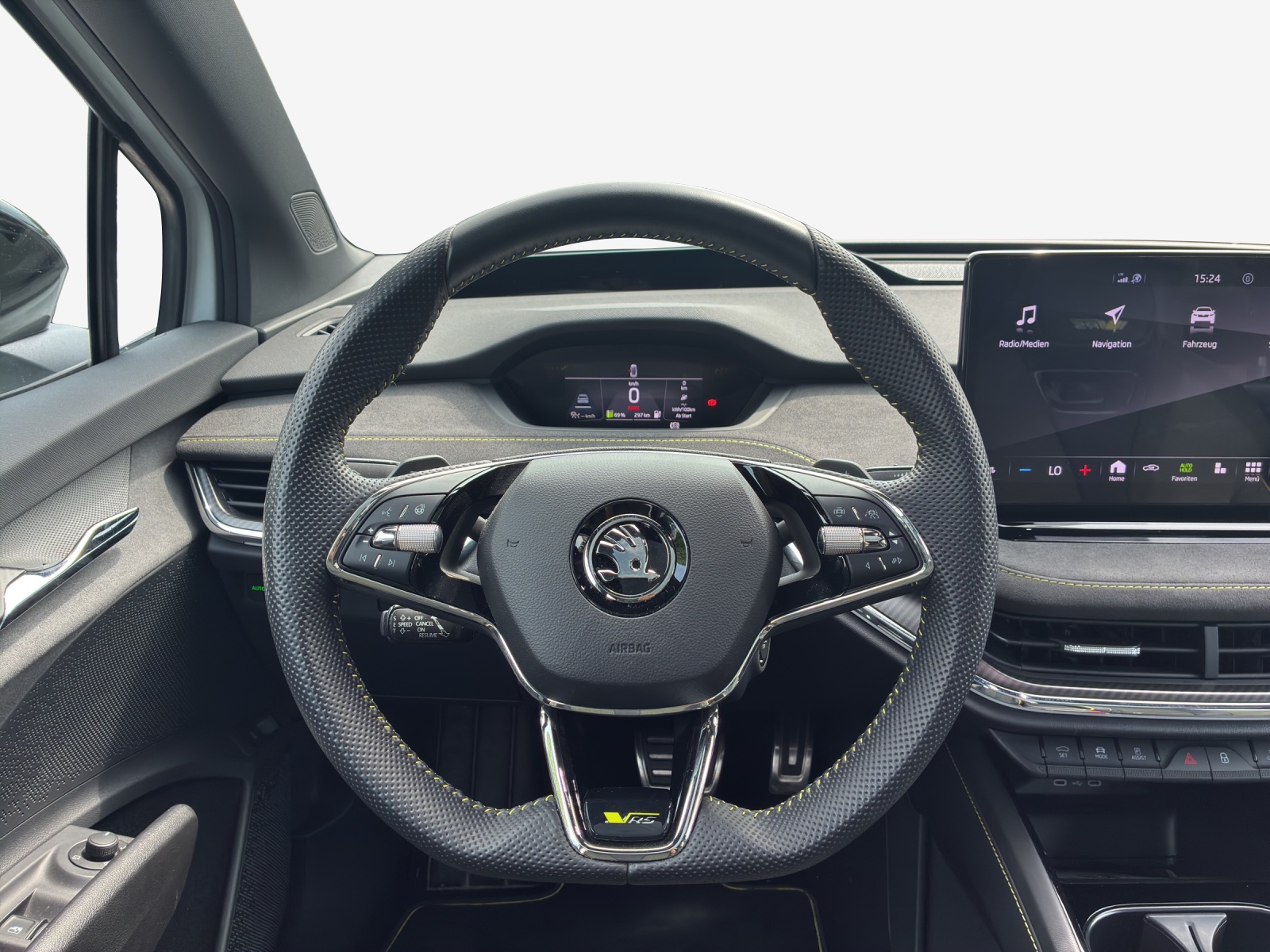 SKODA Enyaq Coupé RS iV 80 4x4-image-9