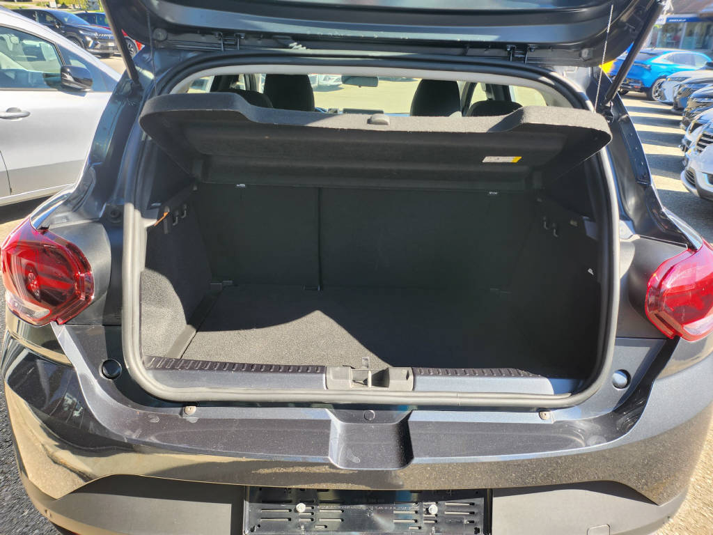 DACIA Sandero 1.0 TCe Stepway Expression-image-8